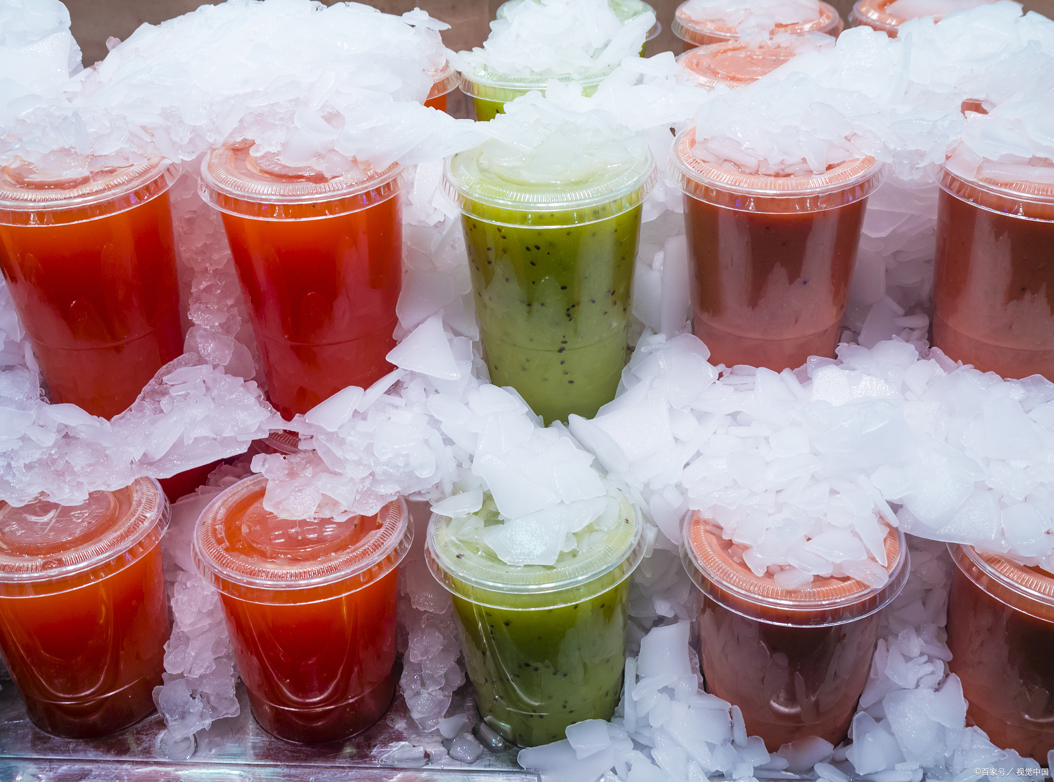 为何夏天常吃冷饮会对身体有害?来了解一下冷饮的真相!