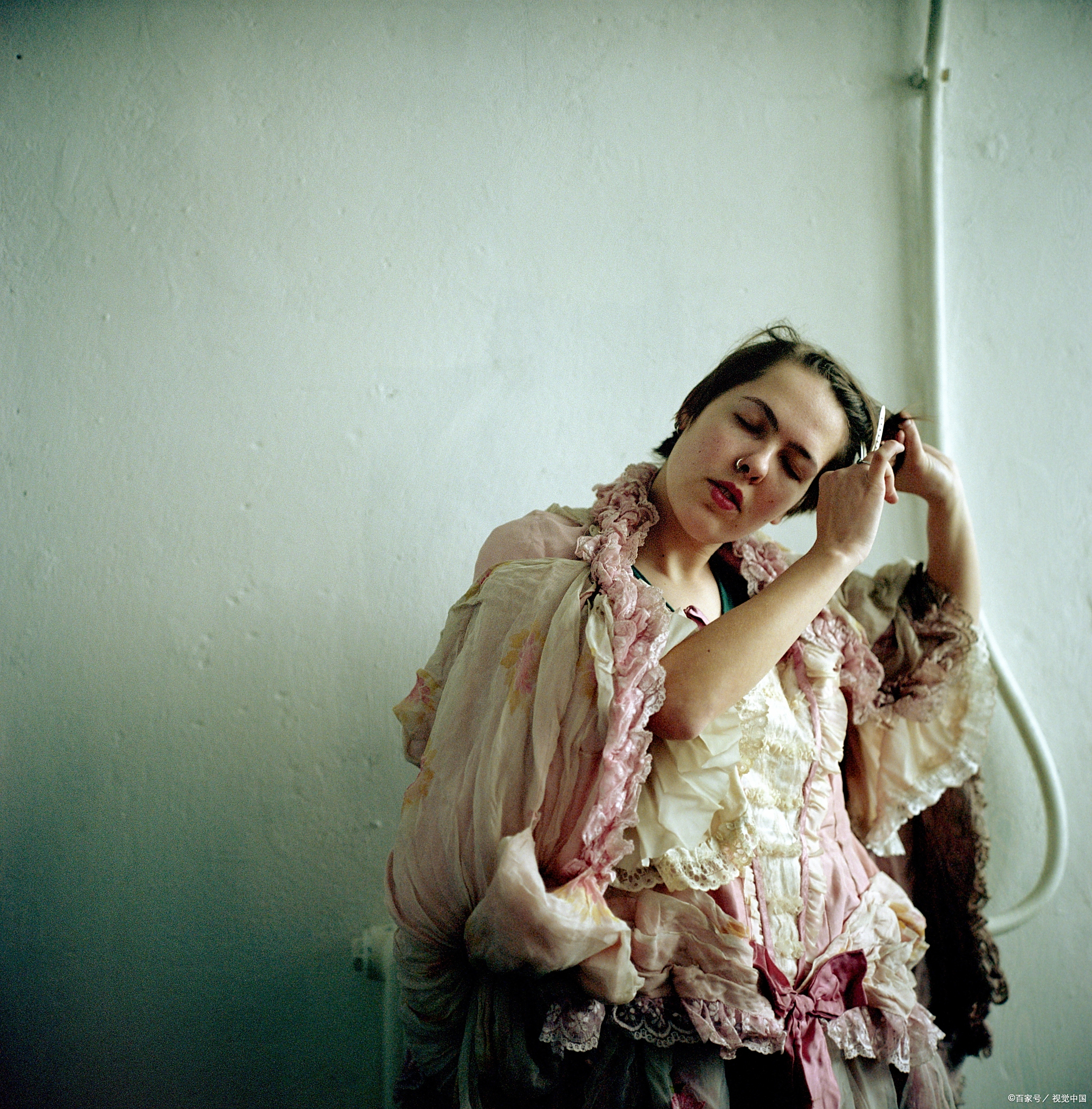 泰坦尼克号露丝全身怎么画