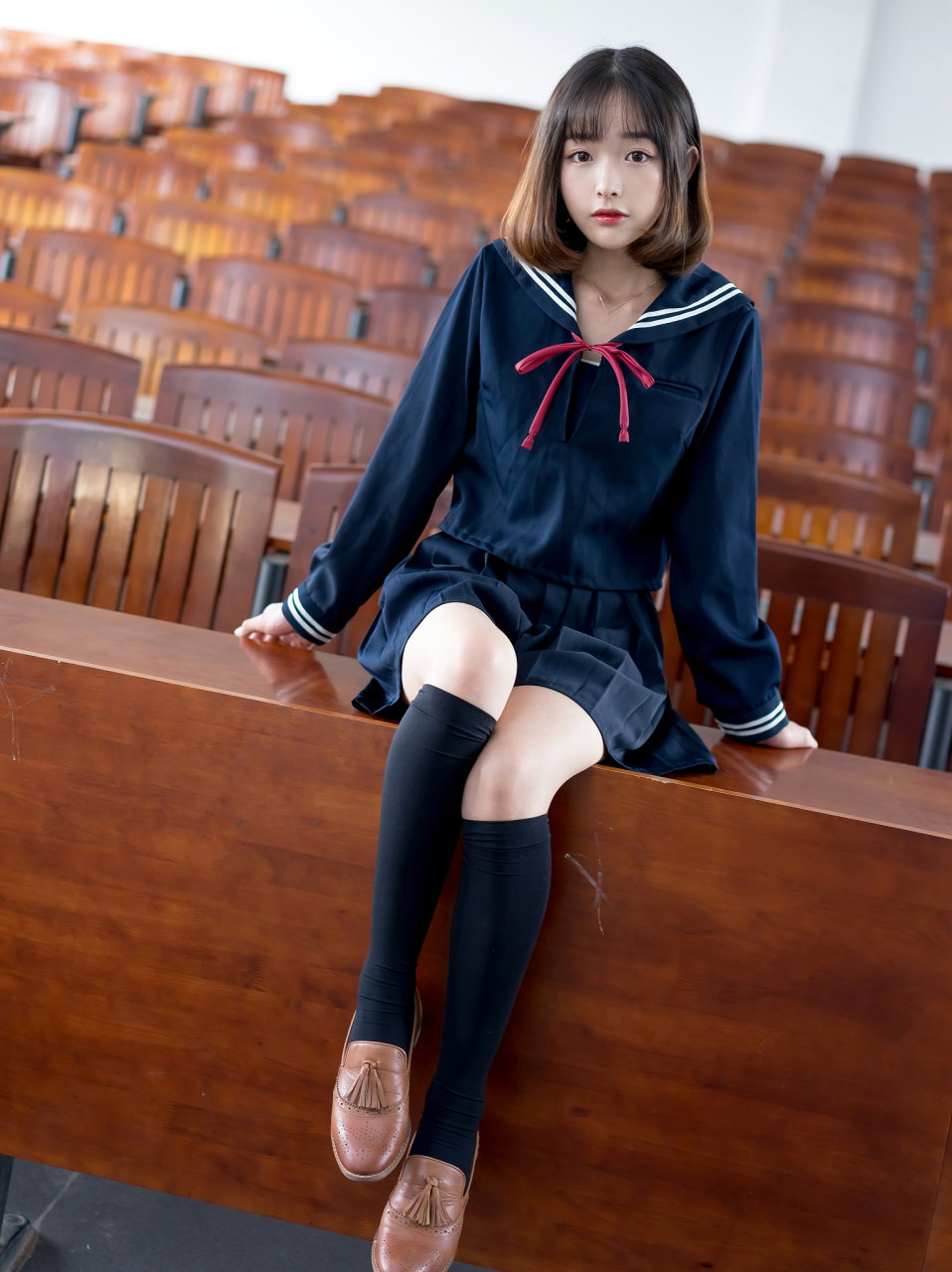 jk服装通常指女子高中生制服,尤其是日本女子高中生制服.
