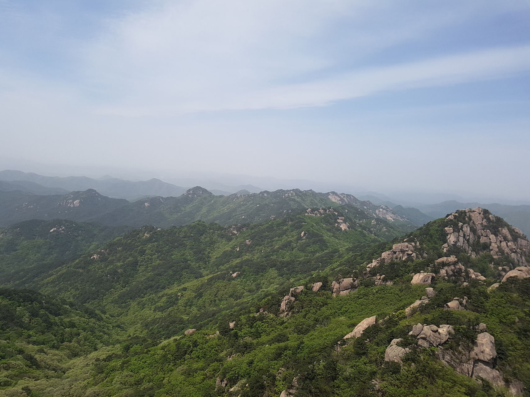 南山经鹊山图片