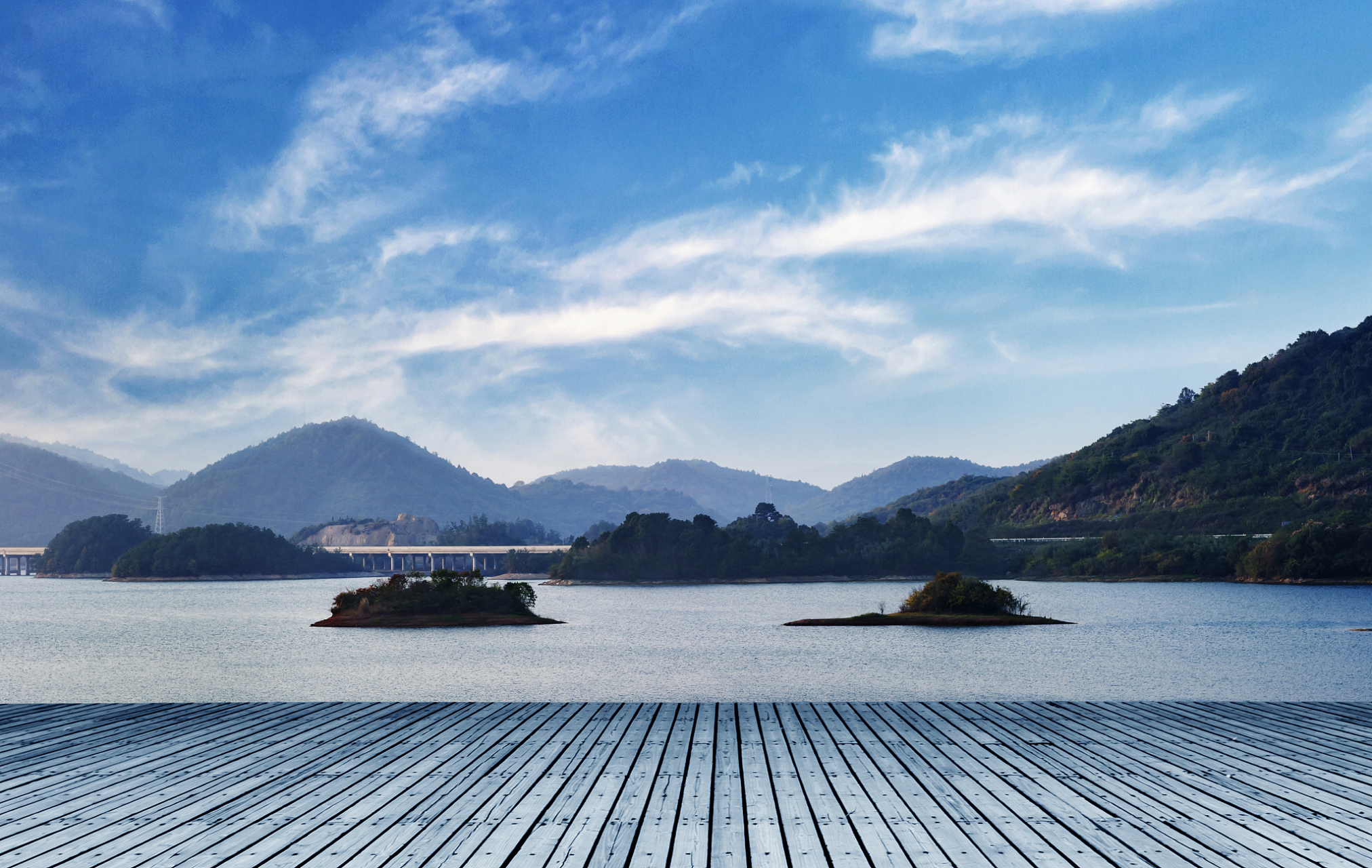 ai亚来杭州# 千岛湖的美丽自然景观离不开对环境的保护.