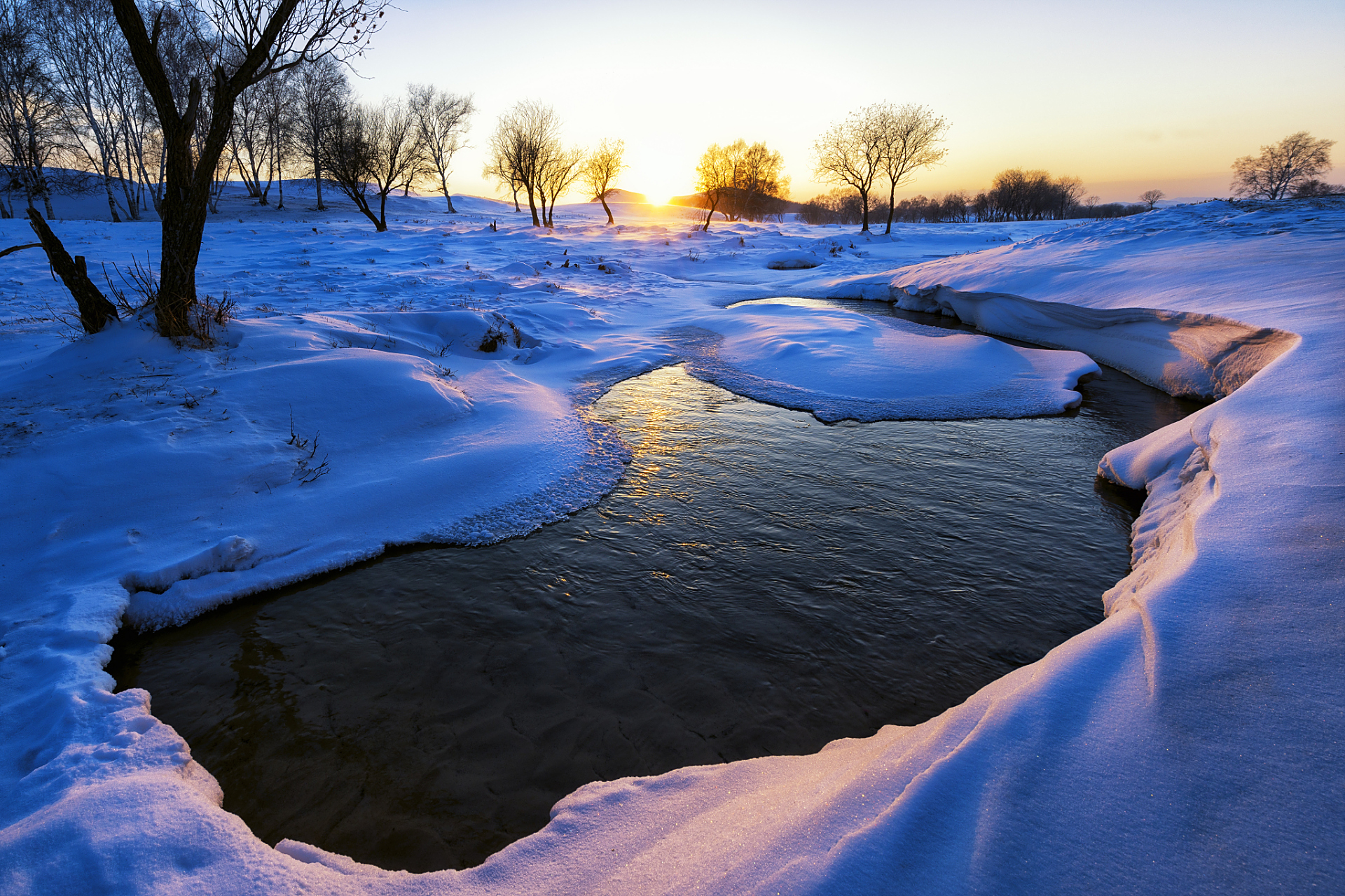仲夏消暑季#夏天,黑龙江漠河是一个令人心驰神往的目的地.