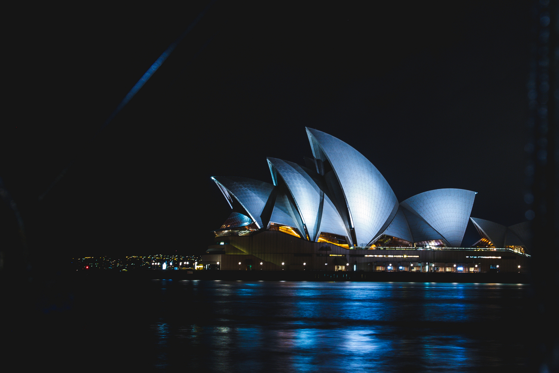 悉尼歌剧院占地面积1.