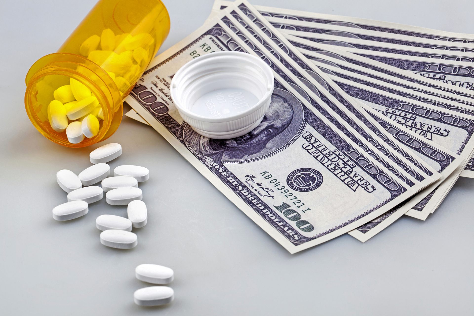 喜保宁获特批境外采购 根据深圳商报报道:得益于"港澳药械通"政策