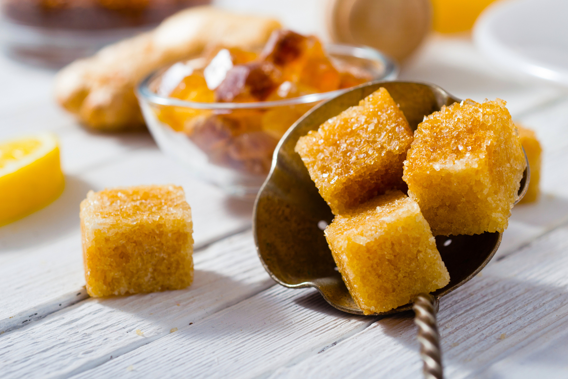 大梨糕也是天津人重要的童年零食.