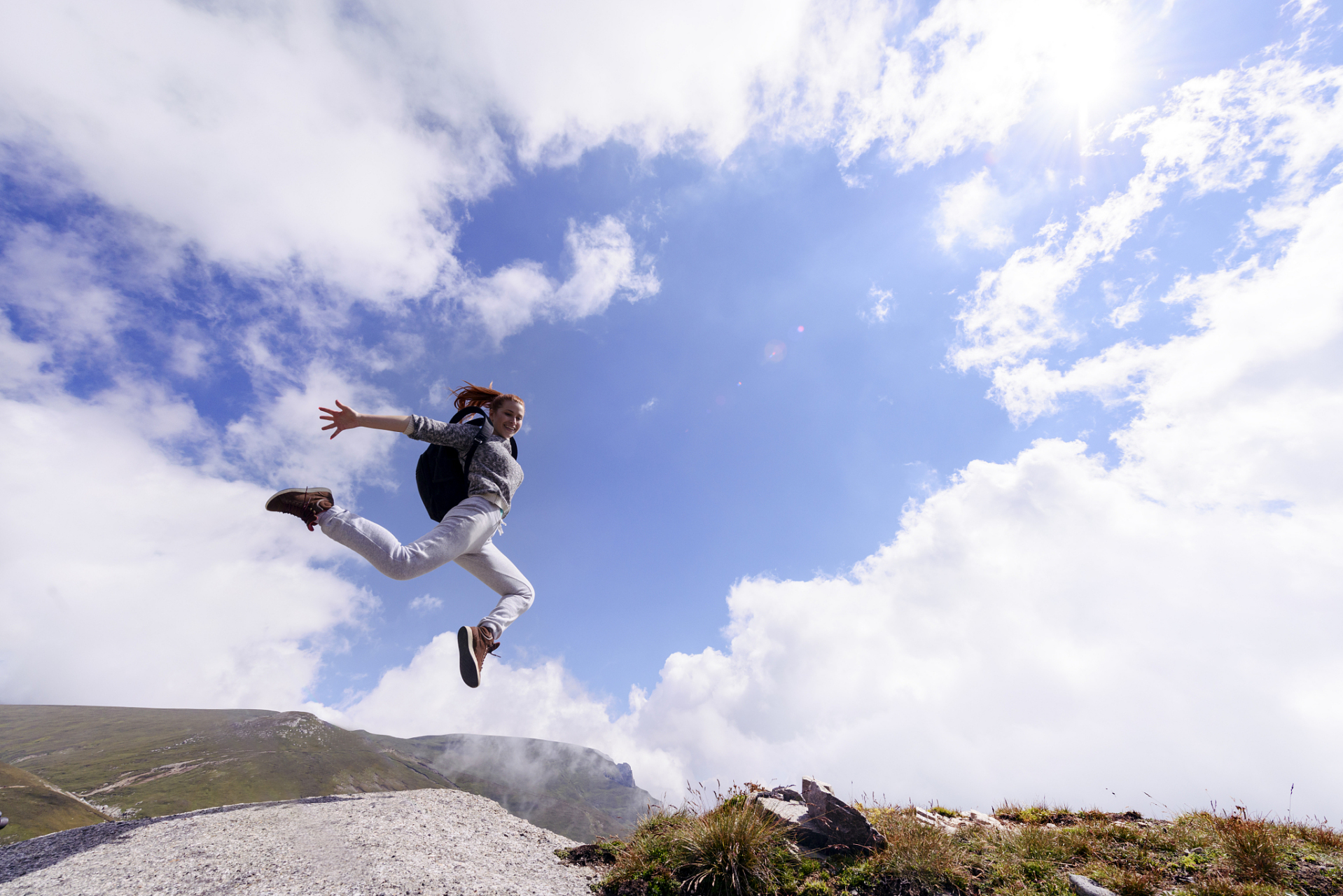 一个成功的男性应该具备在任何情况下都能保持冷静的品质,并能够清晰