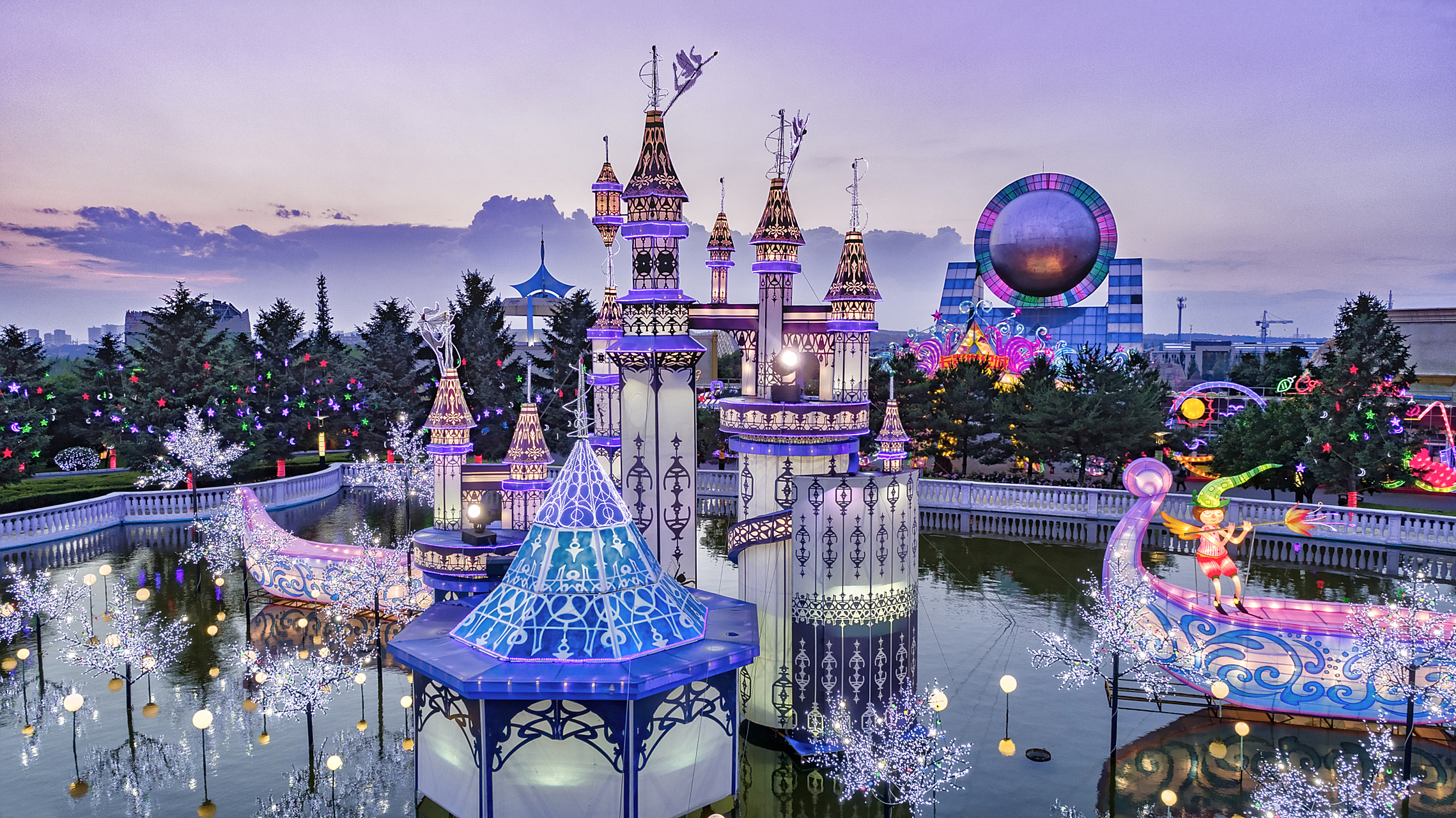 [原文:迪士尼可以玩到几点关门]