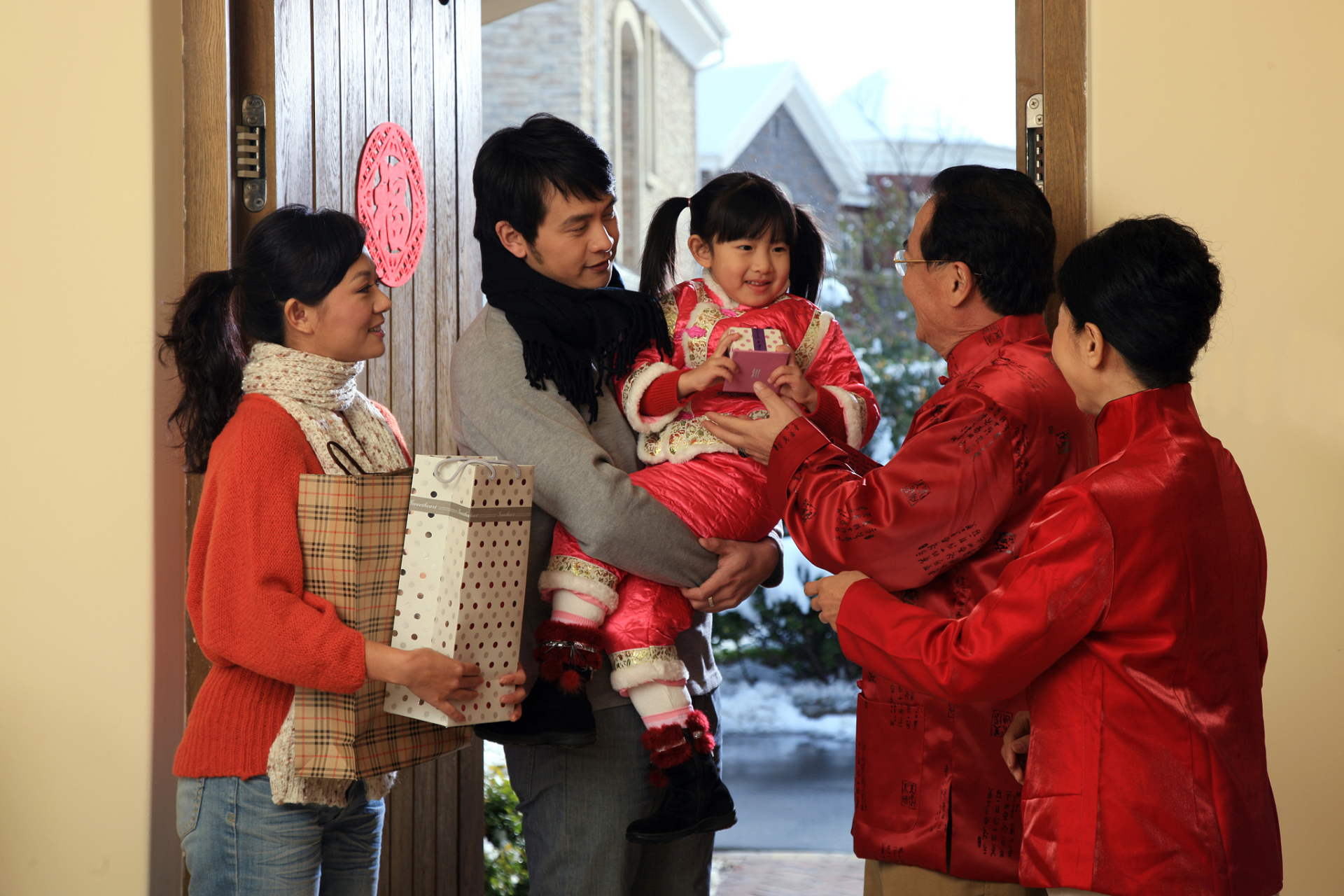 现在的年轻一代不再走亲戚,是怎么了?