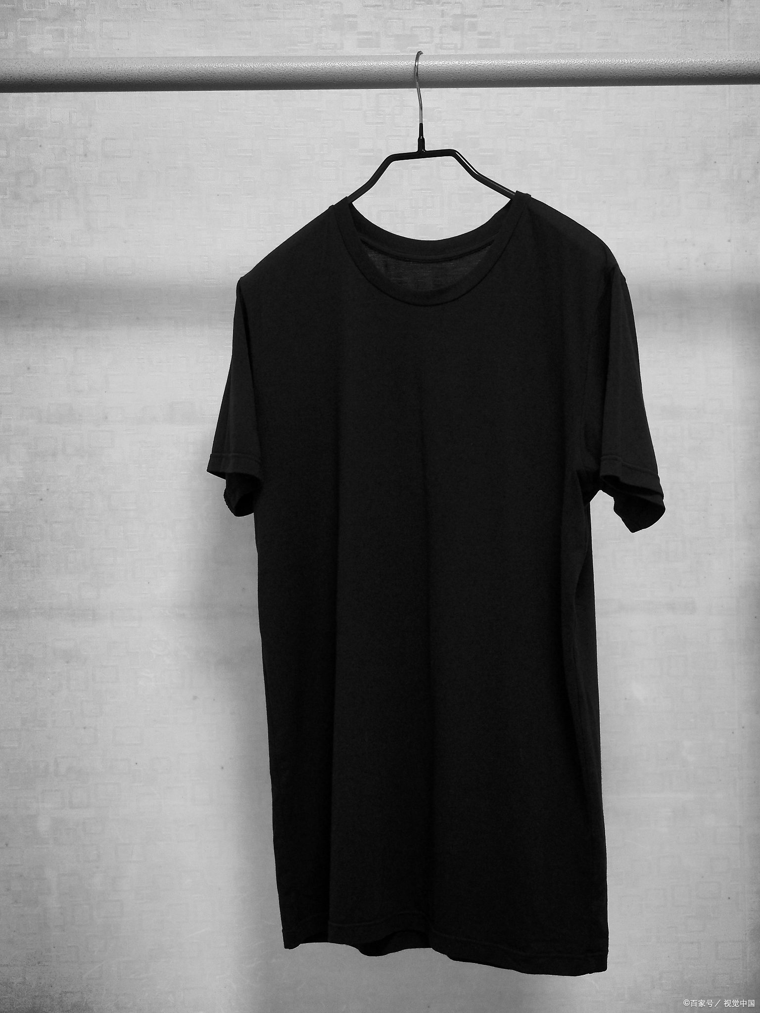 黑色衣服怎么洗才不会褪色