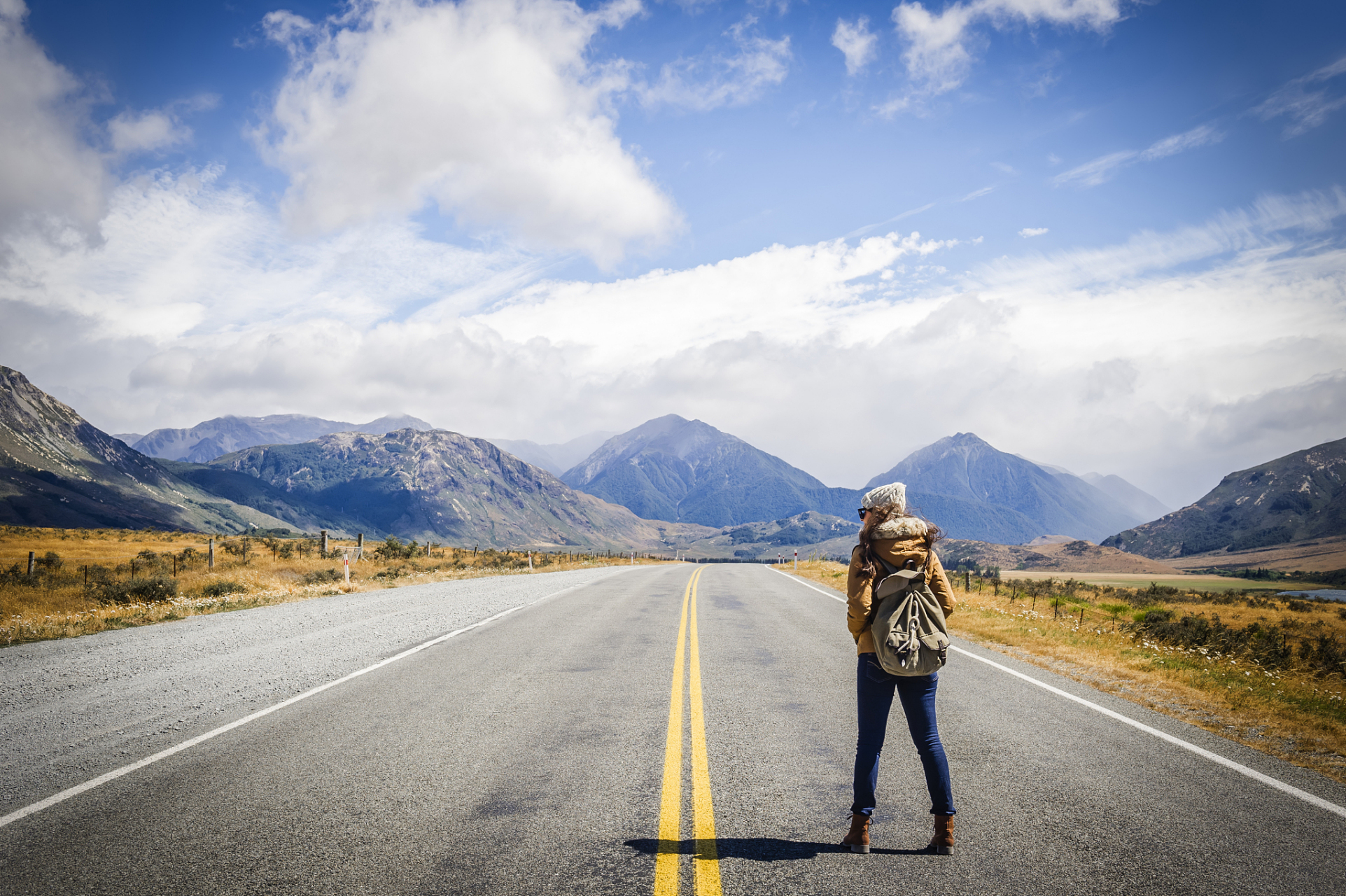 人生犹如一场奋斗的旅程,我们都渴望在这无尽的路途中找到自己的方向.