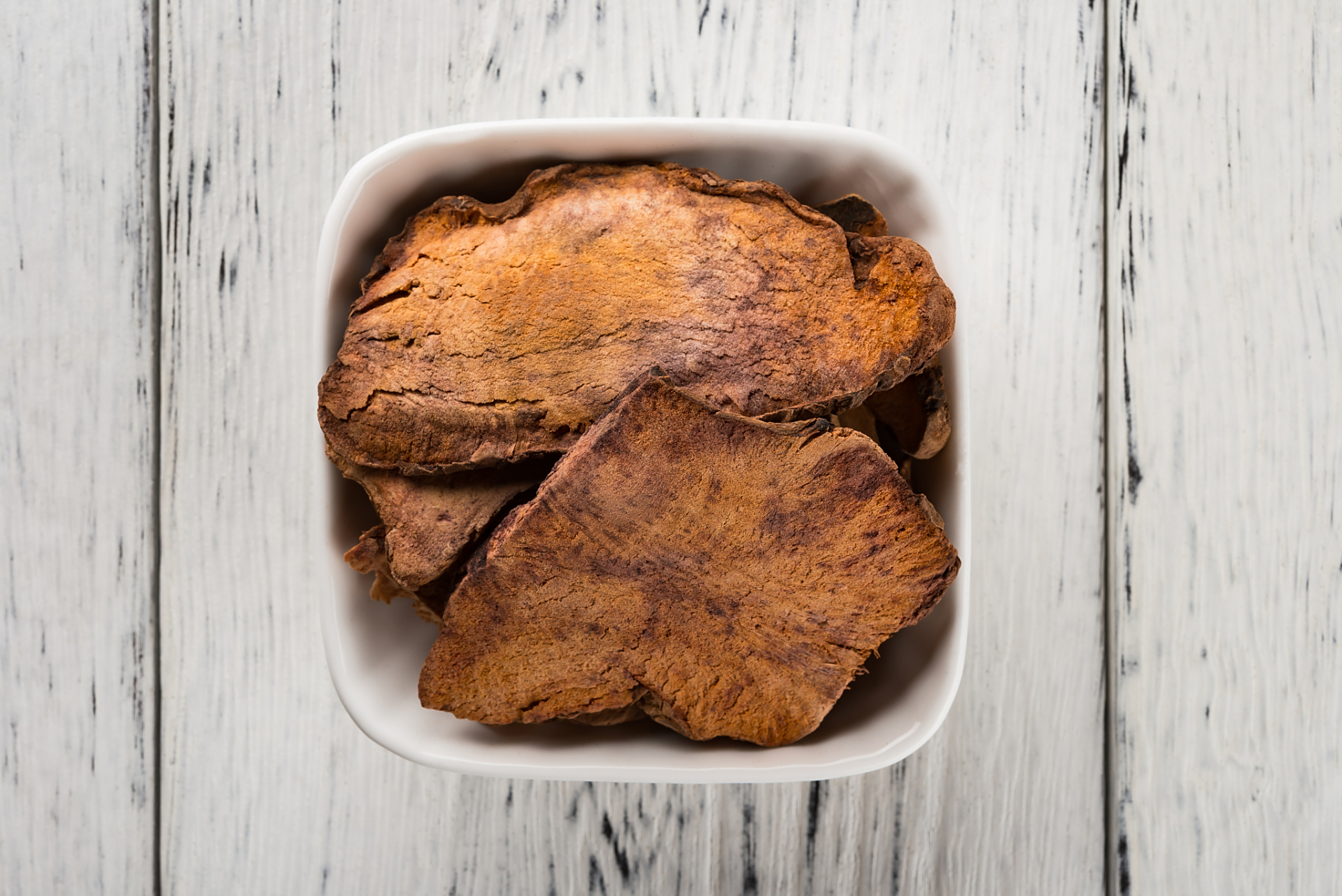 中医治疗痛风,高尿酸血症,痛风石常用草药有哪些?具体有哪些功效?