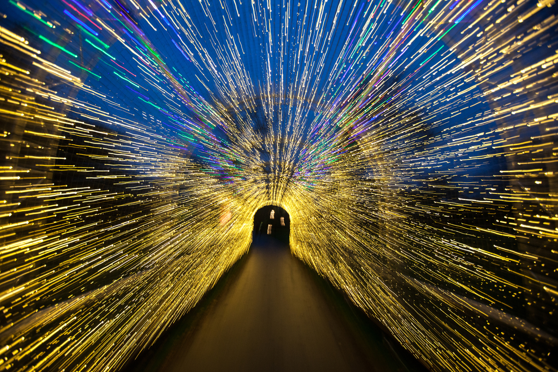 "梦幻千岛湖·时光隧道",一项高科技巨作,在旅游业中掀起了一股新的