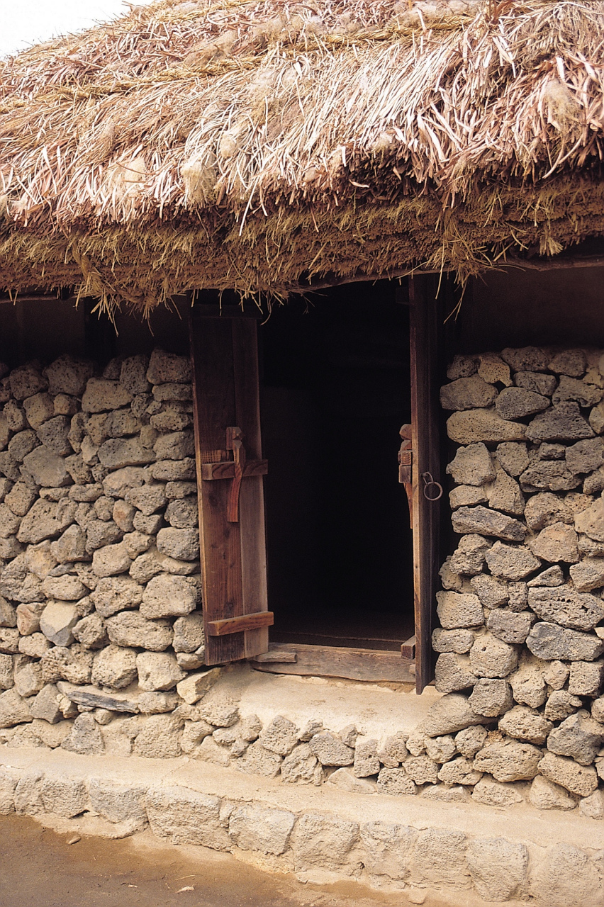 爷爷还活着的时候,给我讲过一个"逃荒"的故事,说