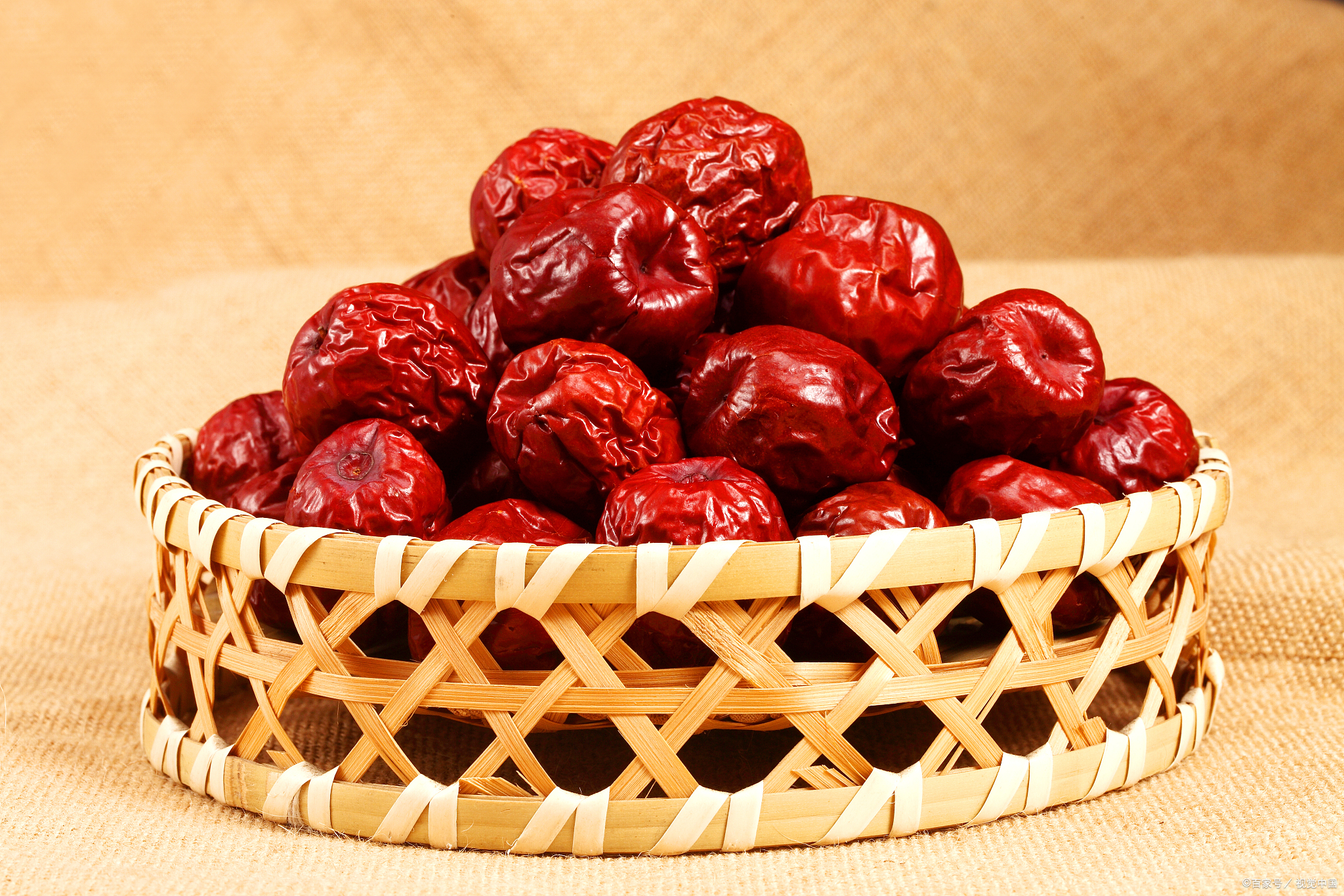 想要做个暖心美人?这些食材可以让你容光焕发!