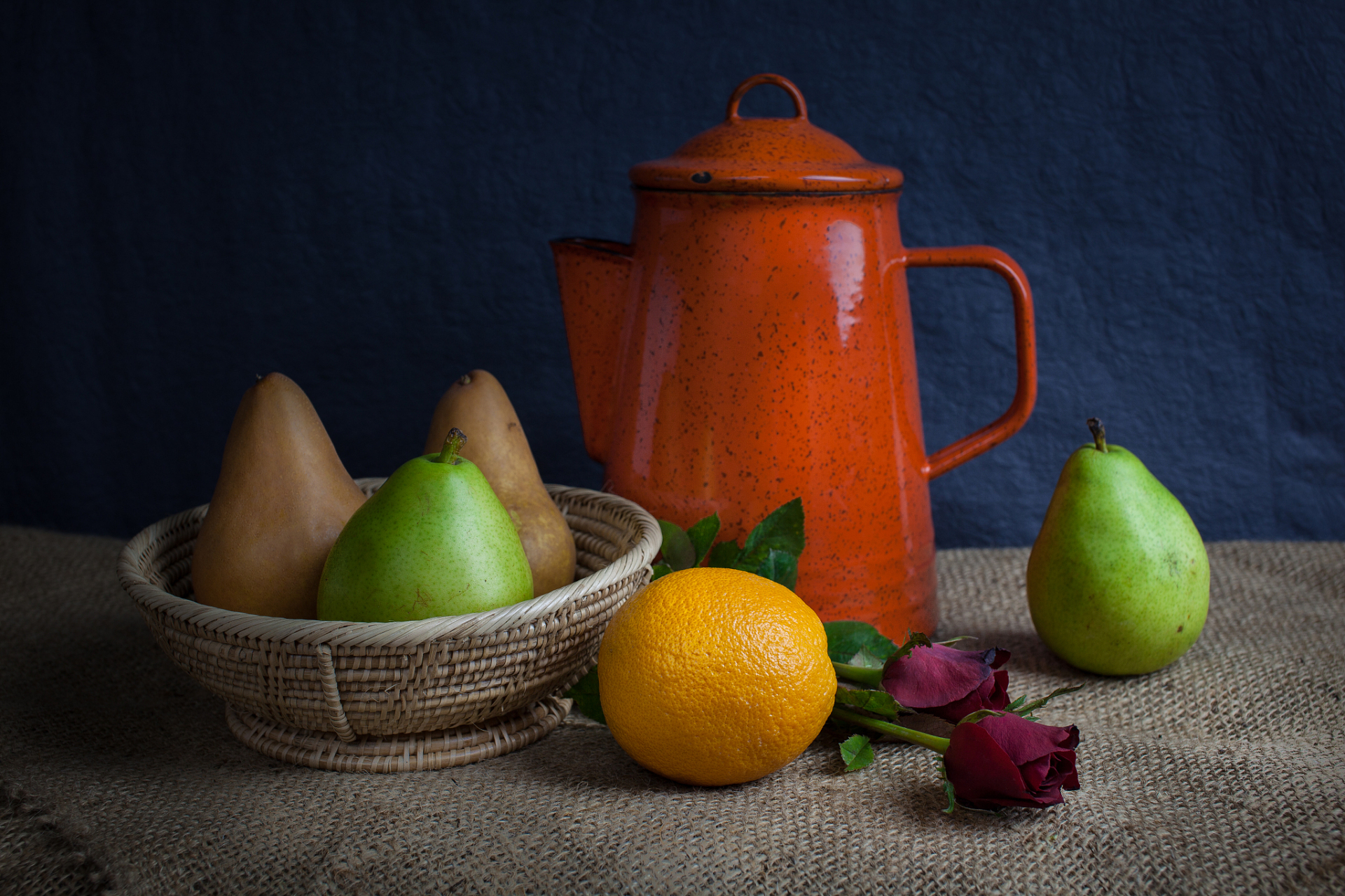 2024安徽美术联考色彩考题:静物照片模拟写生  色彩考题:静物模拟写生