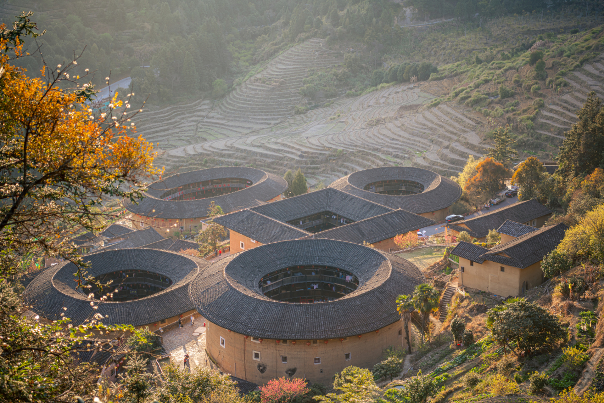 9015 说到福建的旅游景点,我第一时间想到的就是那神秘又迷人的