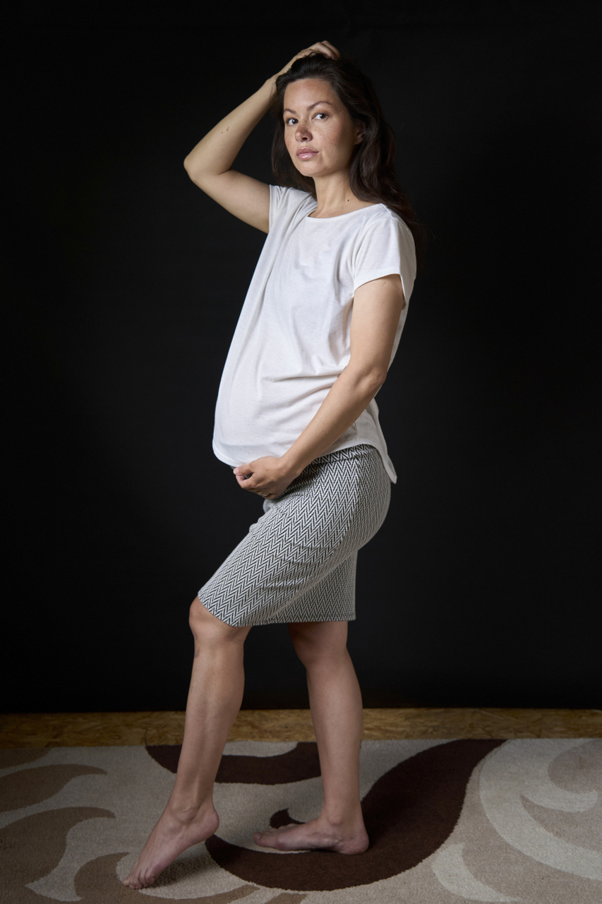 夏日的阳光和绿荫让人心情舒畅,出游旅行成为不少人的首选98.