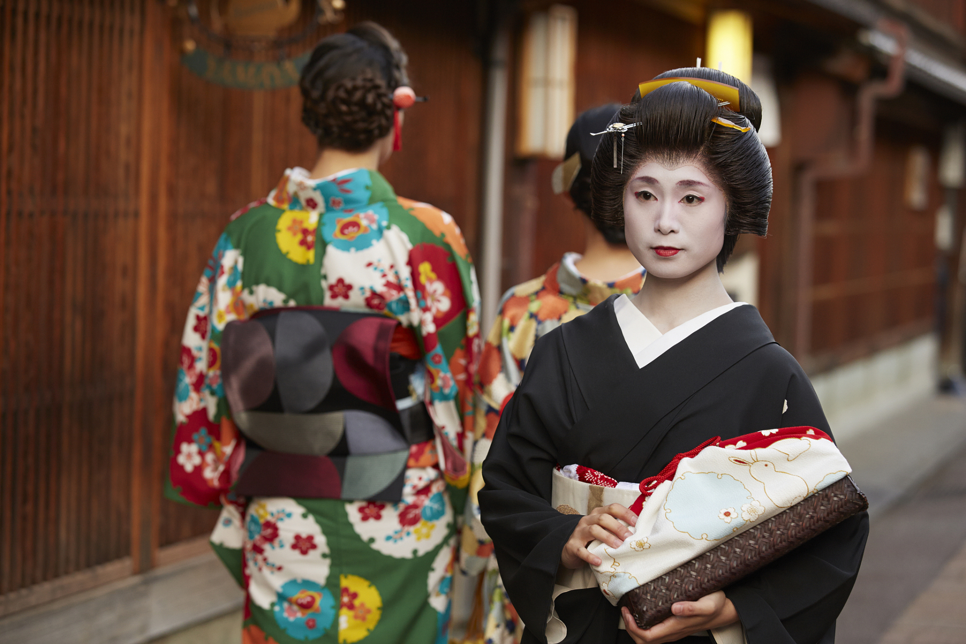 国家公祭日穿和服女子图片