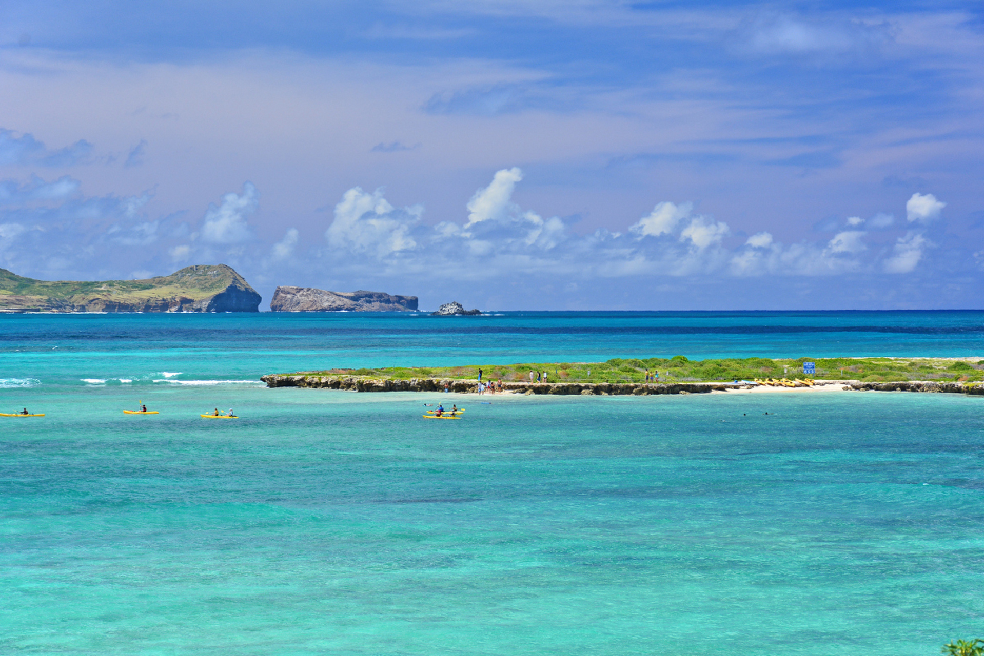 大溪地(tahiti)是南太平洋中部法属玻里尼西亚社会群