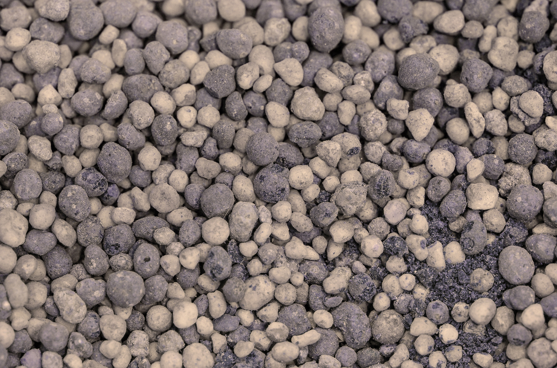 【畜禽粪污微生物发酵技术】 一,技术名称 畜禽粪污微生物发酵技术 二