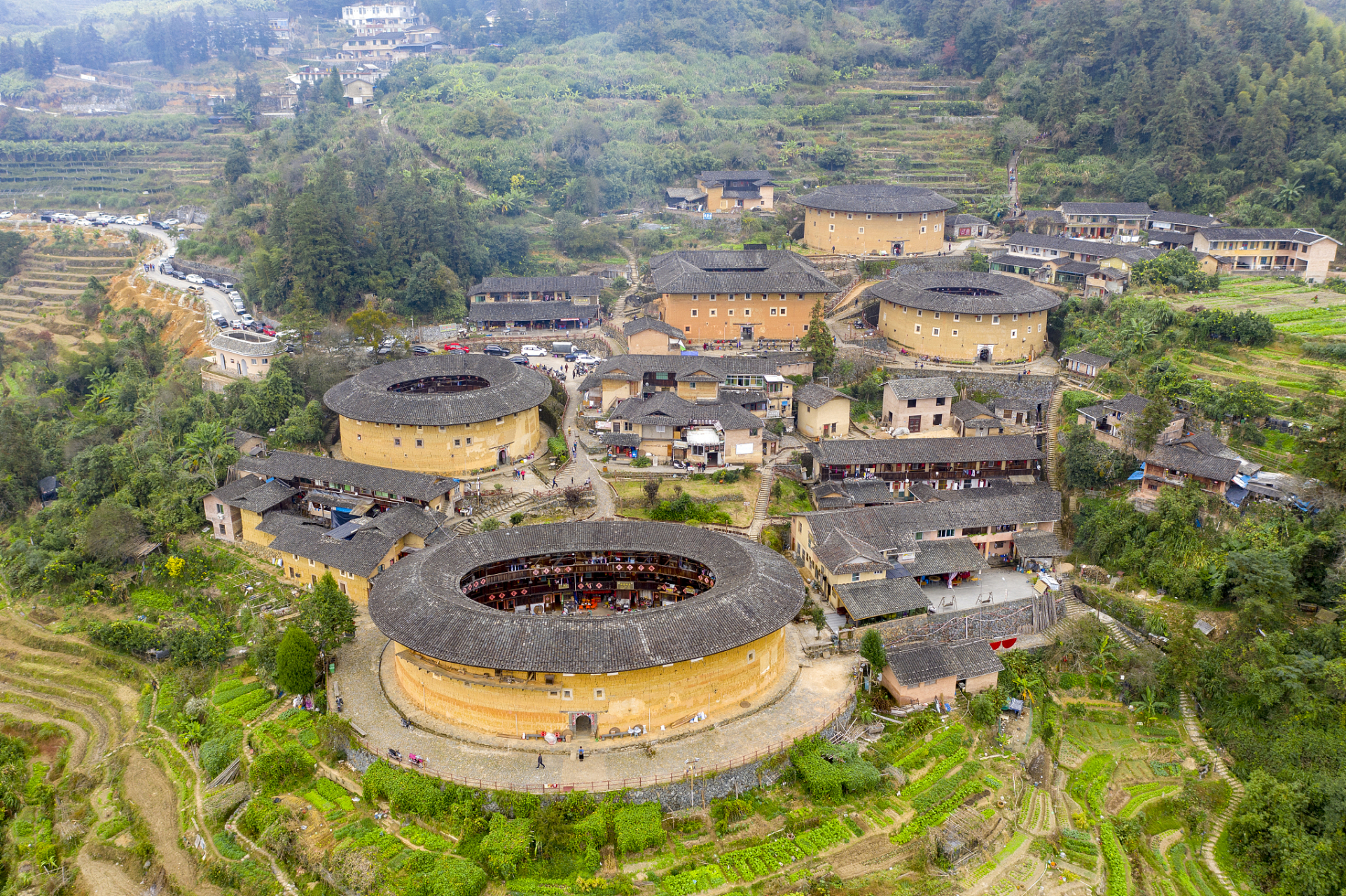 福建土楼四菜一汤地形图片