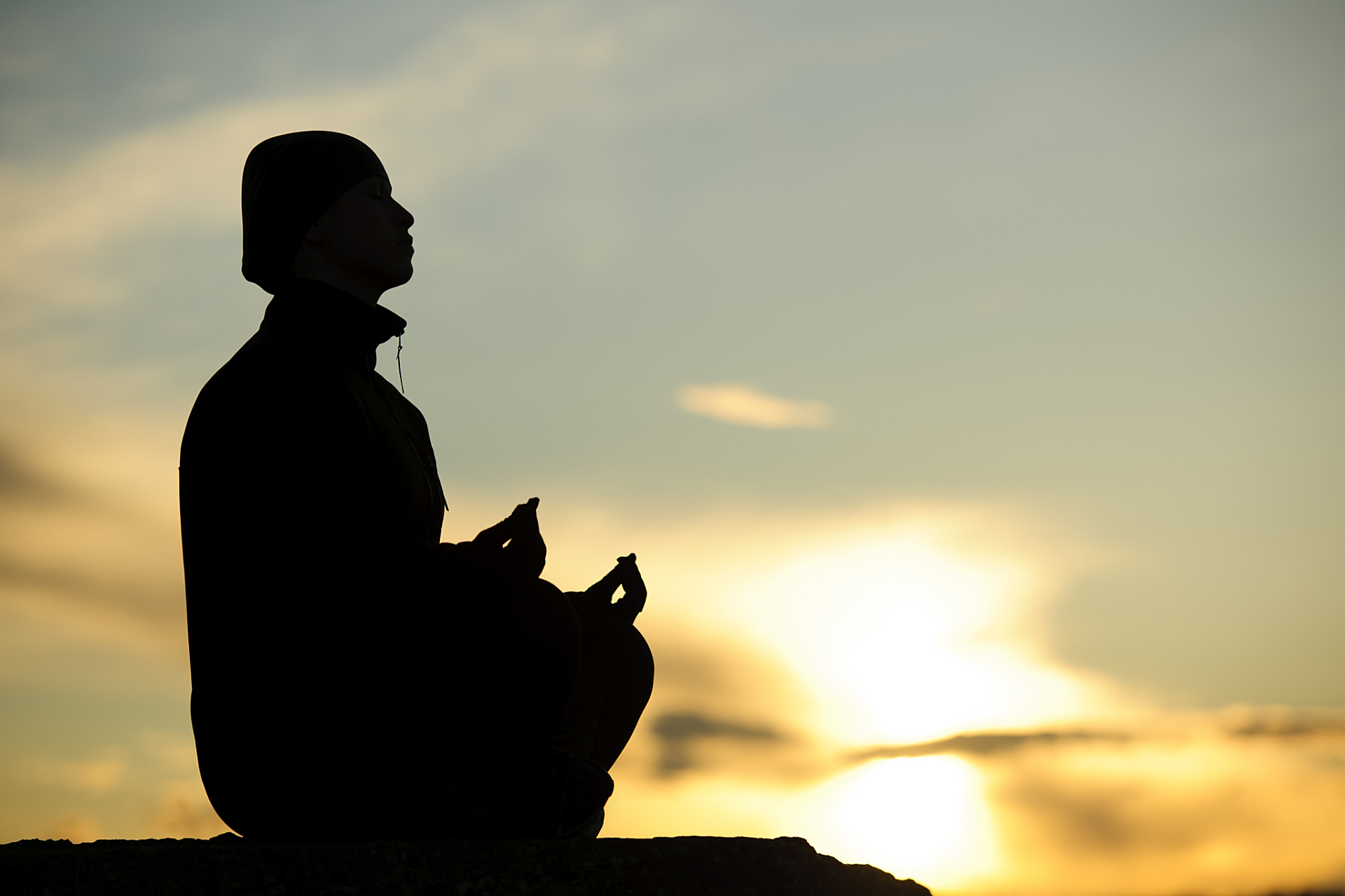 人生的开悟是一个人精神上的觉醒和成熟,在某些特定