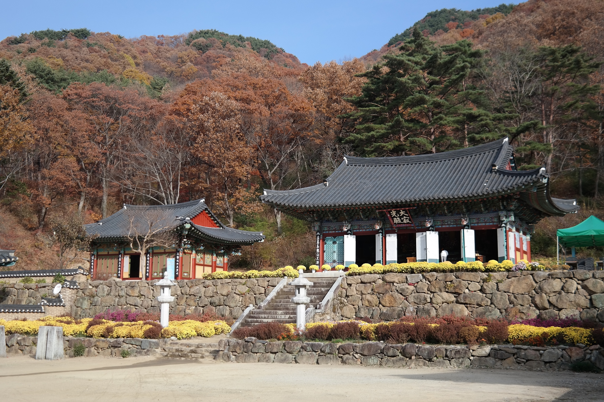去辽宁朝阳凌源地母寺玩,我的初秋旅行攻略 初秋的凌源,天高云淡,我踏