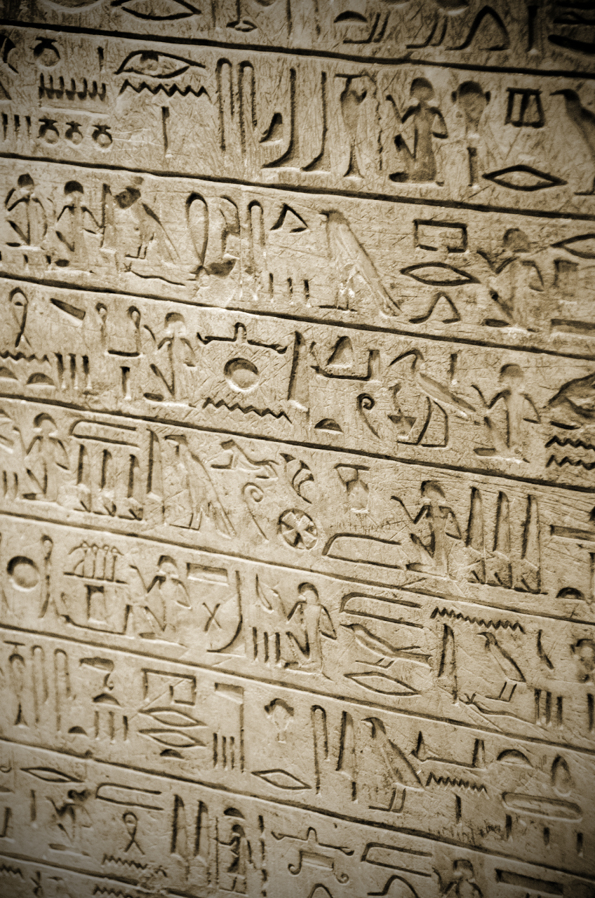 古埃及和中国一样,很早就发明了象形文字