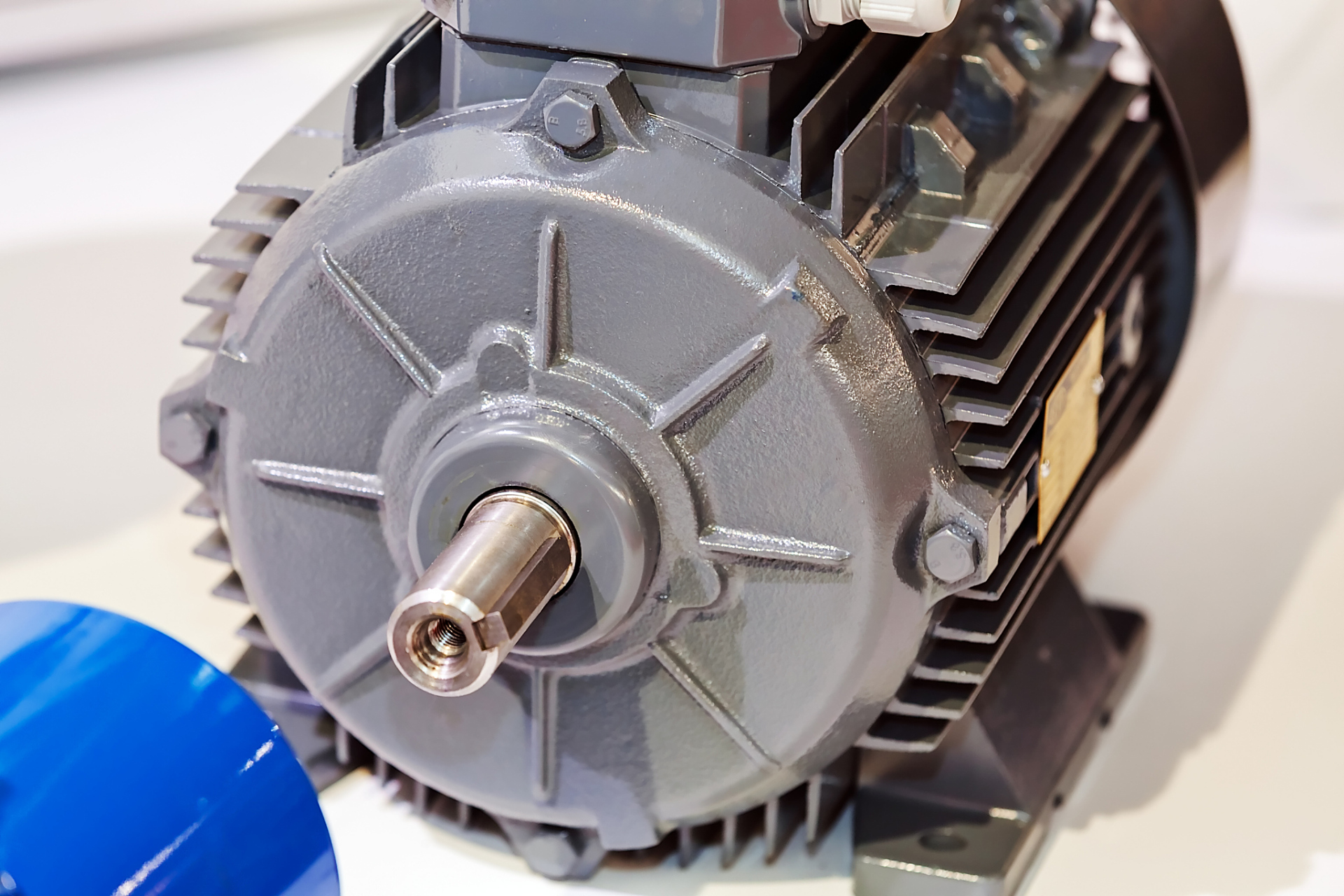 callan tgf1810转速器是一款高性能的测量仪器,具有高精度,高稳定性