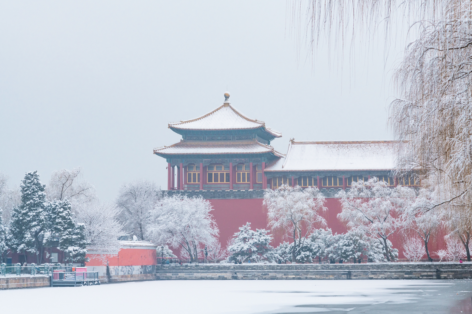 雪后的北京,仿佛置身童话世界,让人忍不住感叹大自然的神奇魅力!