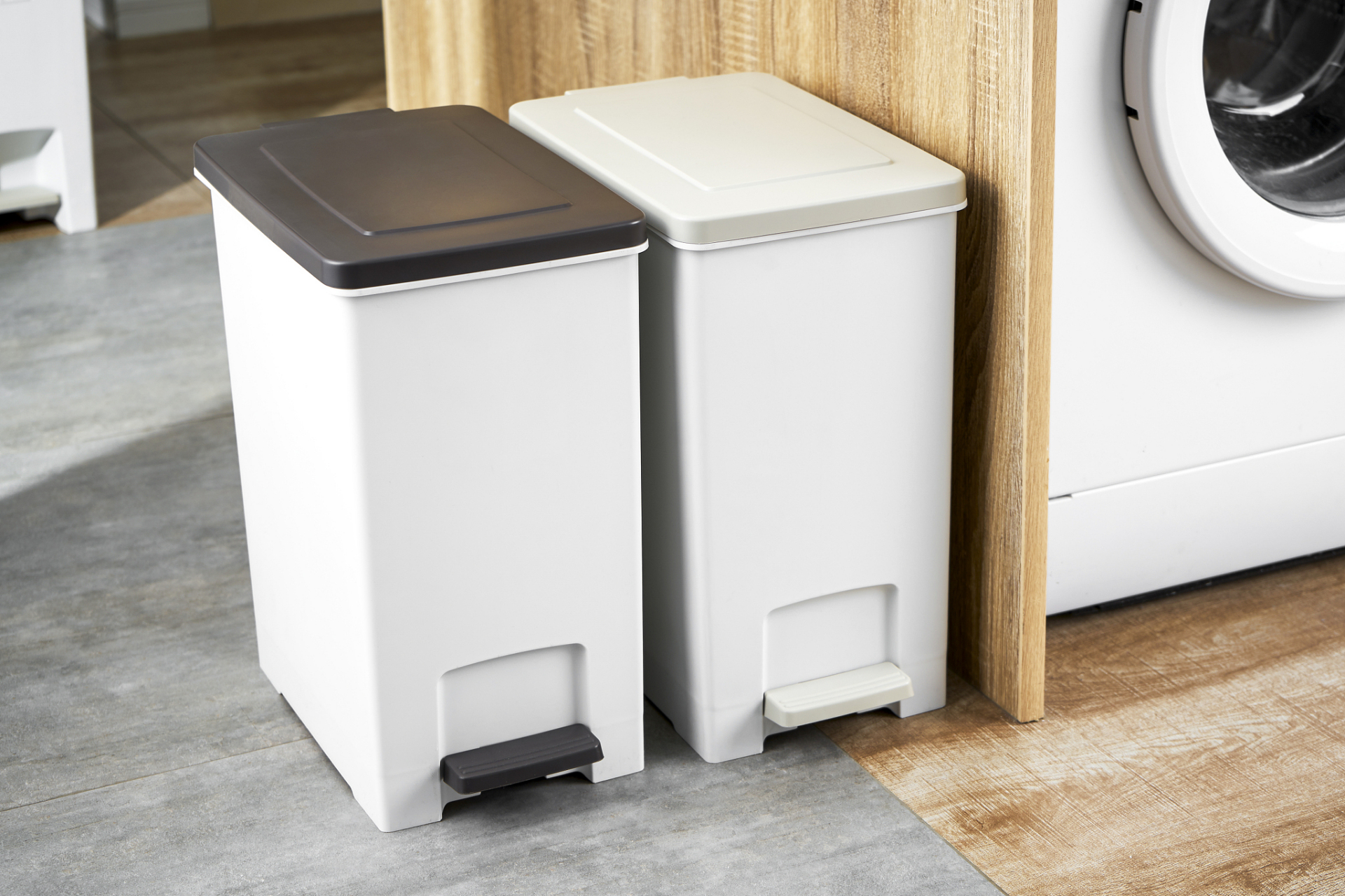 机  晨光碎纸机,一款专为办公室和小型家庭设计的电动大功率碎纸机