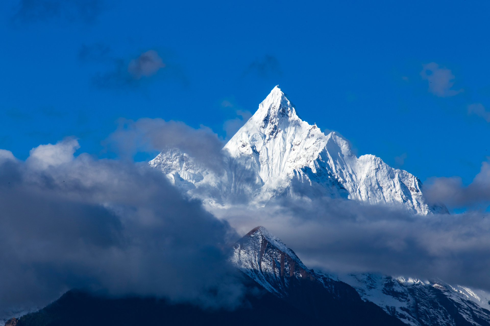 梅里雪山景点介绍图片