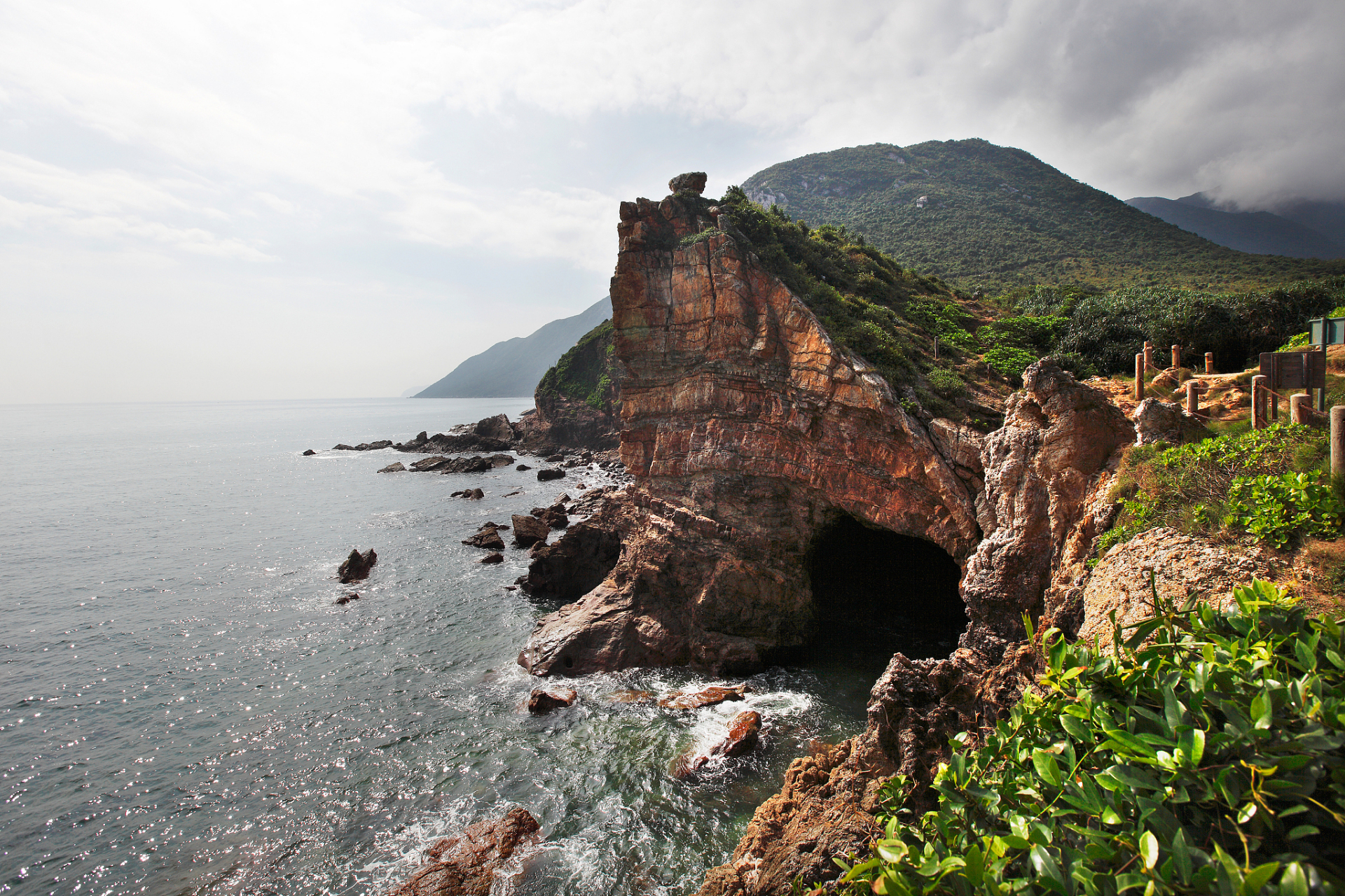 世界海上名山图片