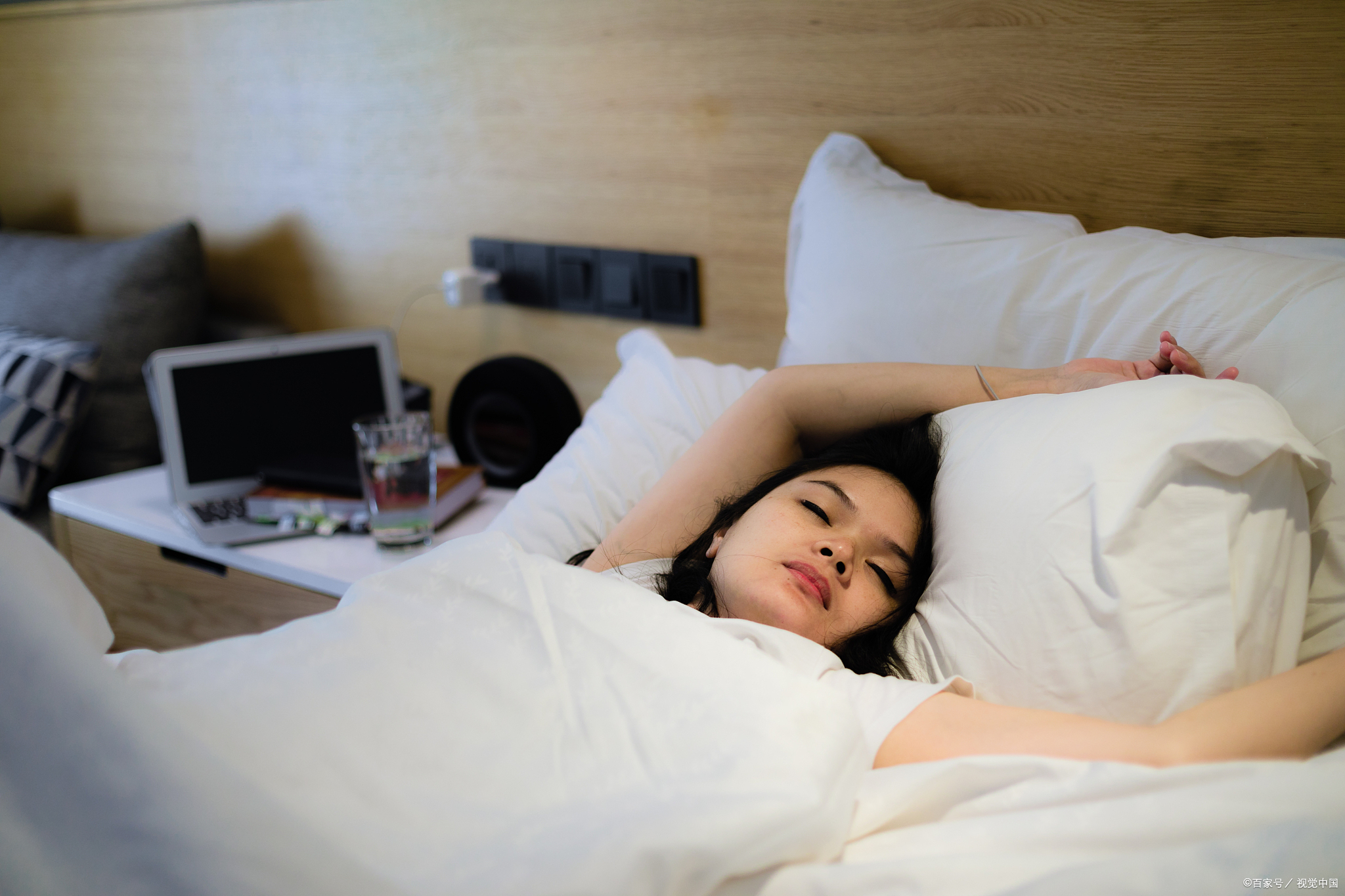 1,	多梦 2,	早醒 3,	入睡困难 4,	睡眠少于6小时 5,	头发油腻 6