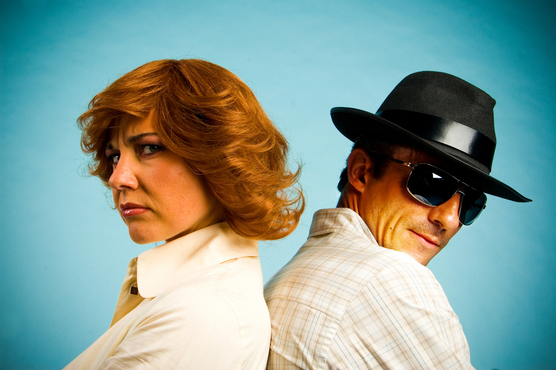 似乎,此生万事皆成,唯一的缺憾就是缺少一个"精神伴侣".