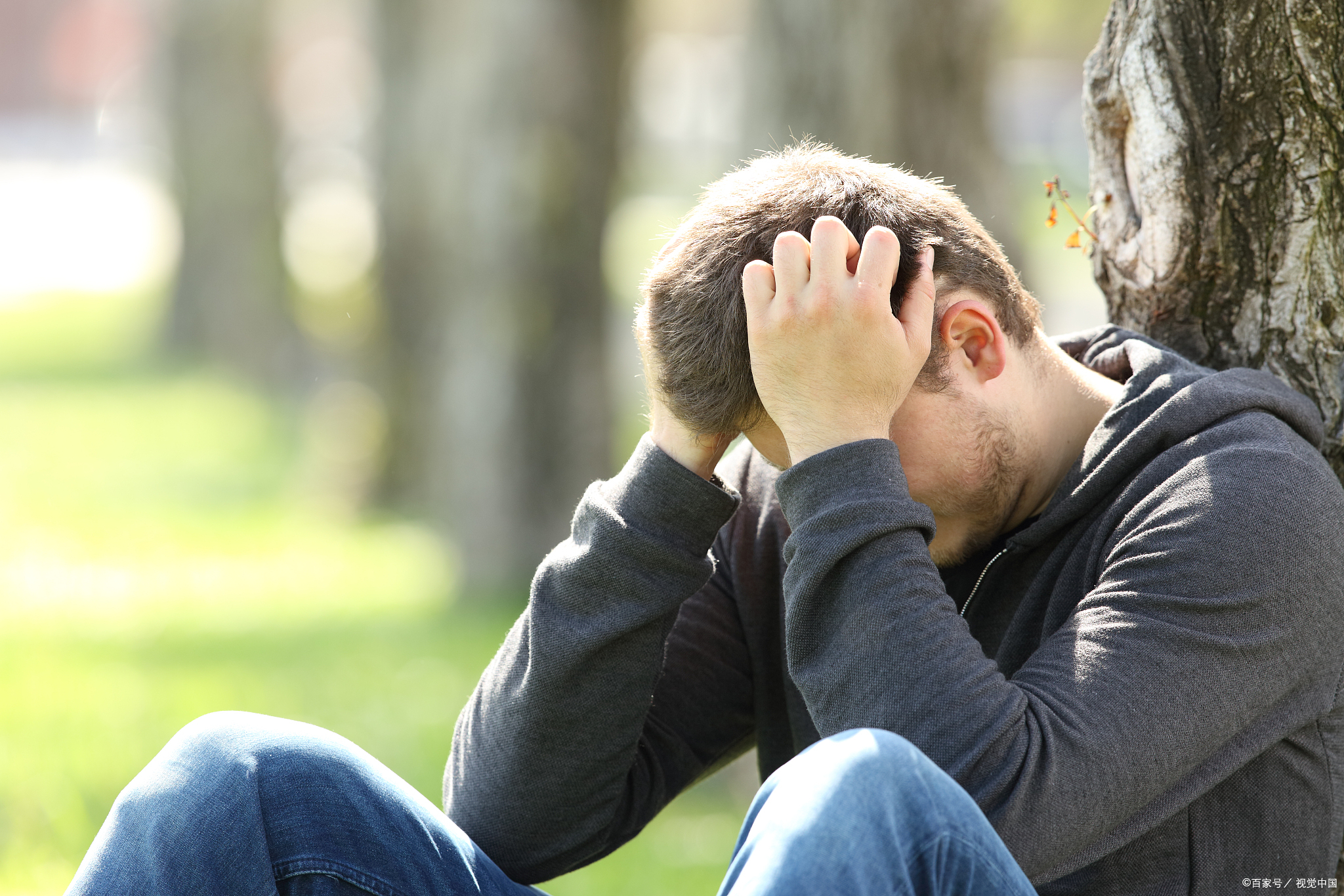 守着自卑的人最可悲