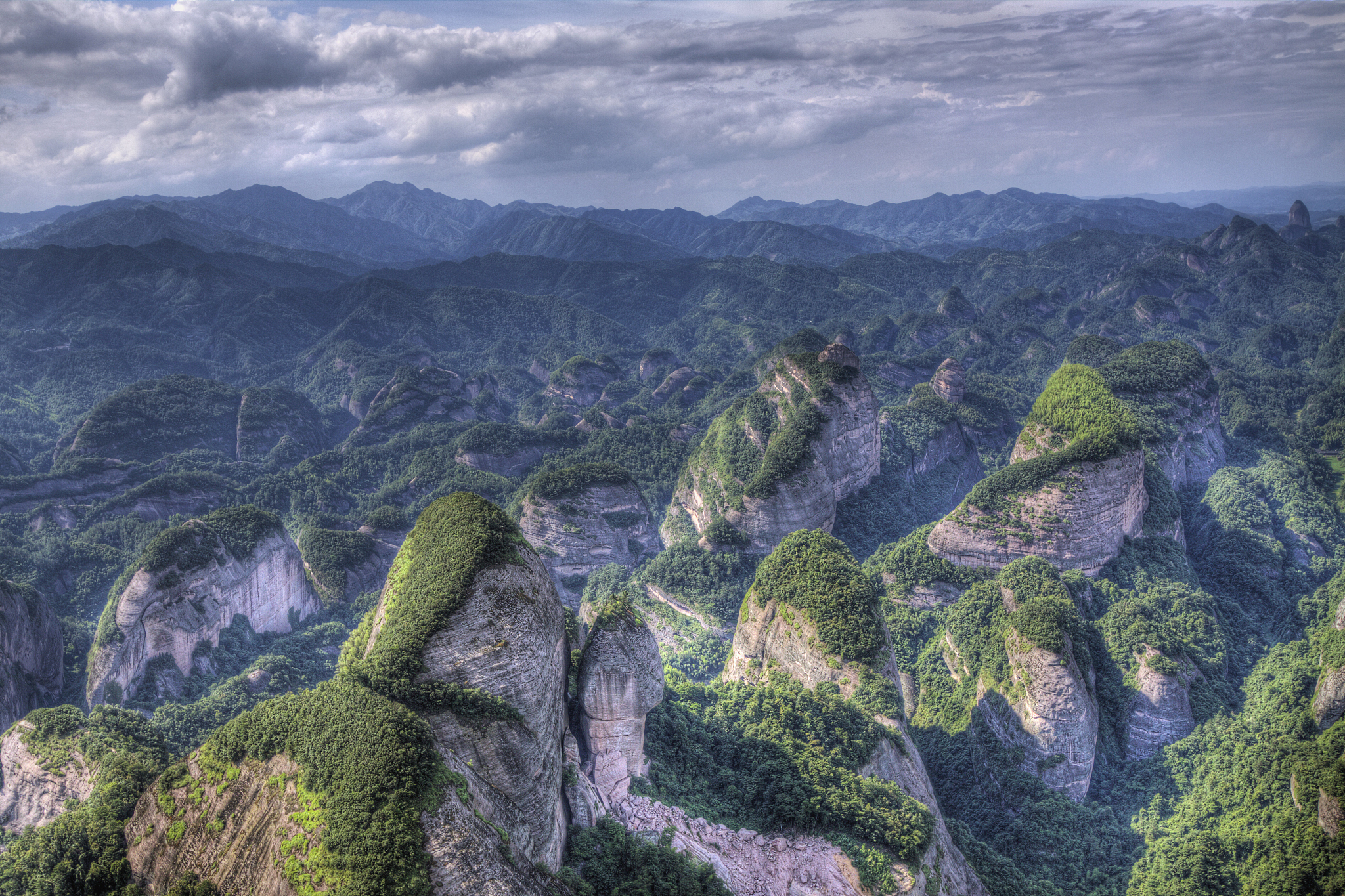 曲靖那色峰海景点图片