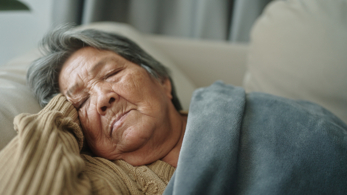 老人在家的心情图片大全