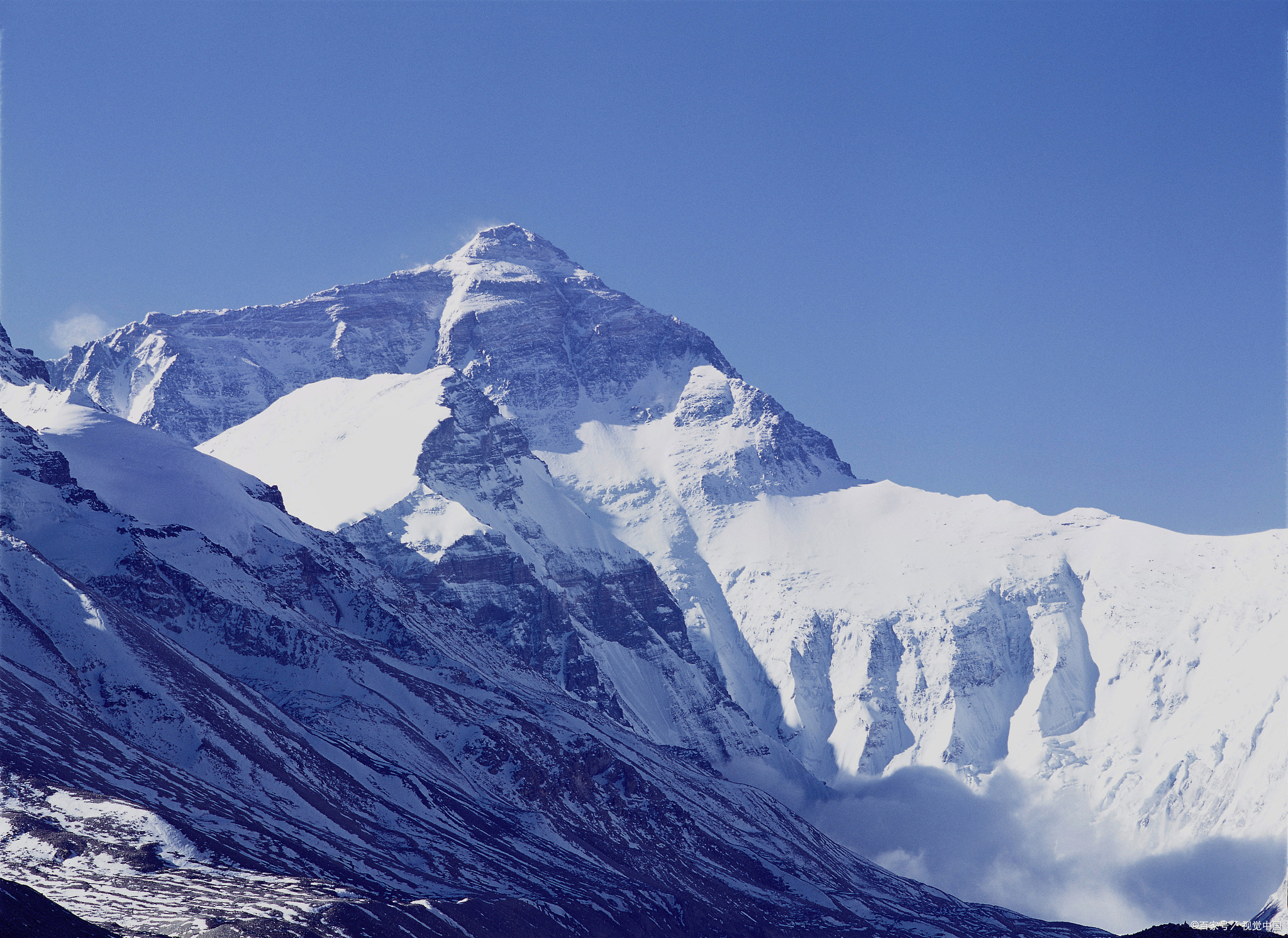 马卡鲁峰绝对值得一看.