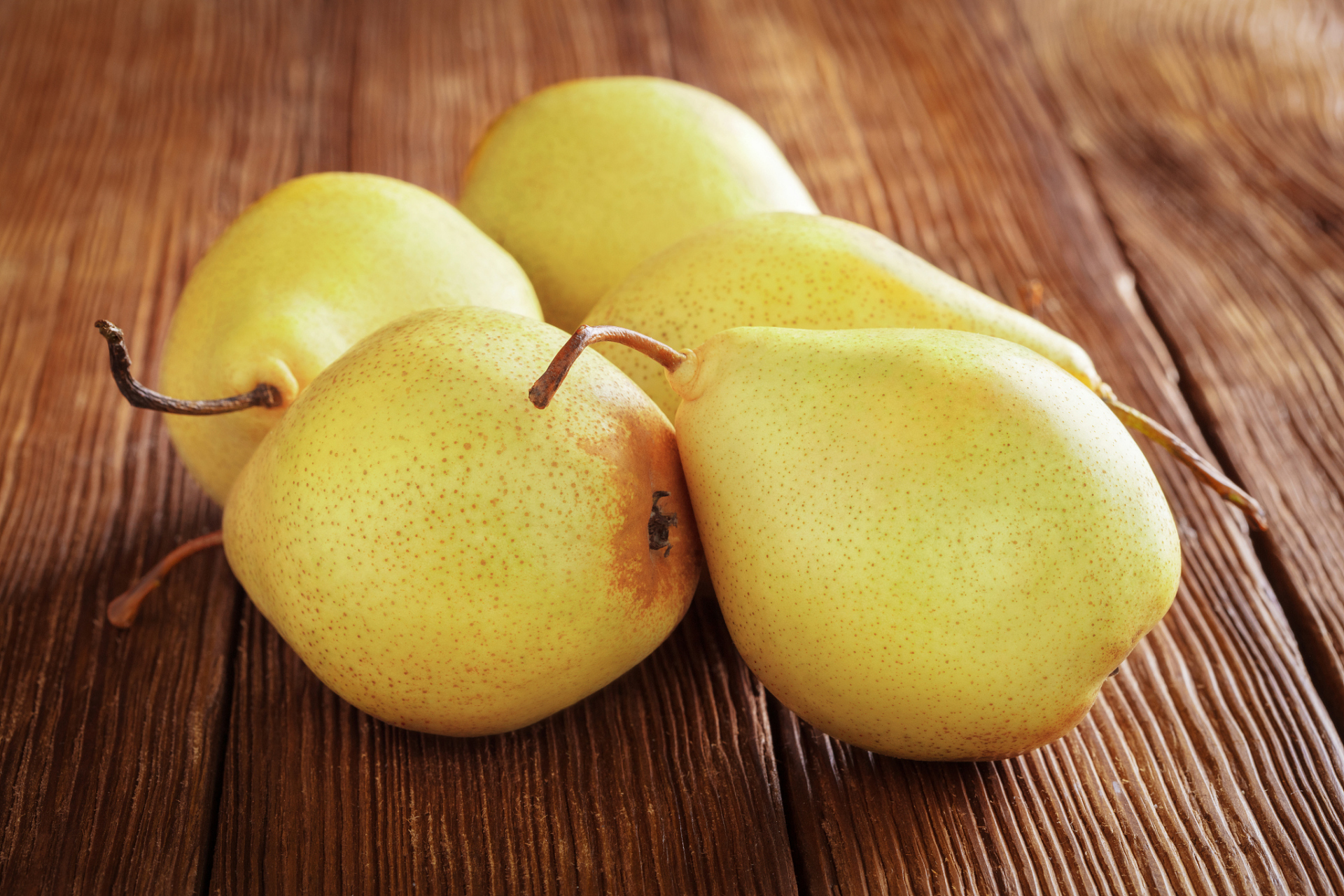 河北鸭梨在国内外享有盛名,年出口量超过2000万公斤.