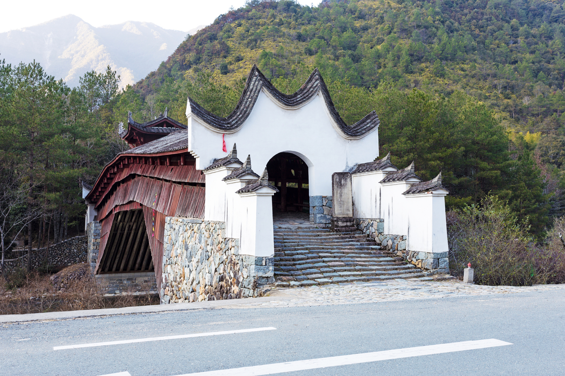 那么,一定不能错过永嘉书院景区.