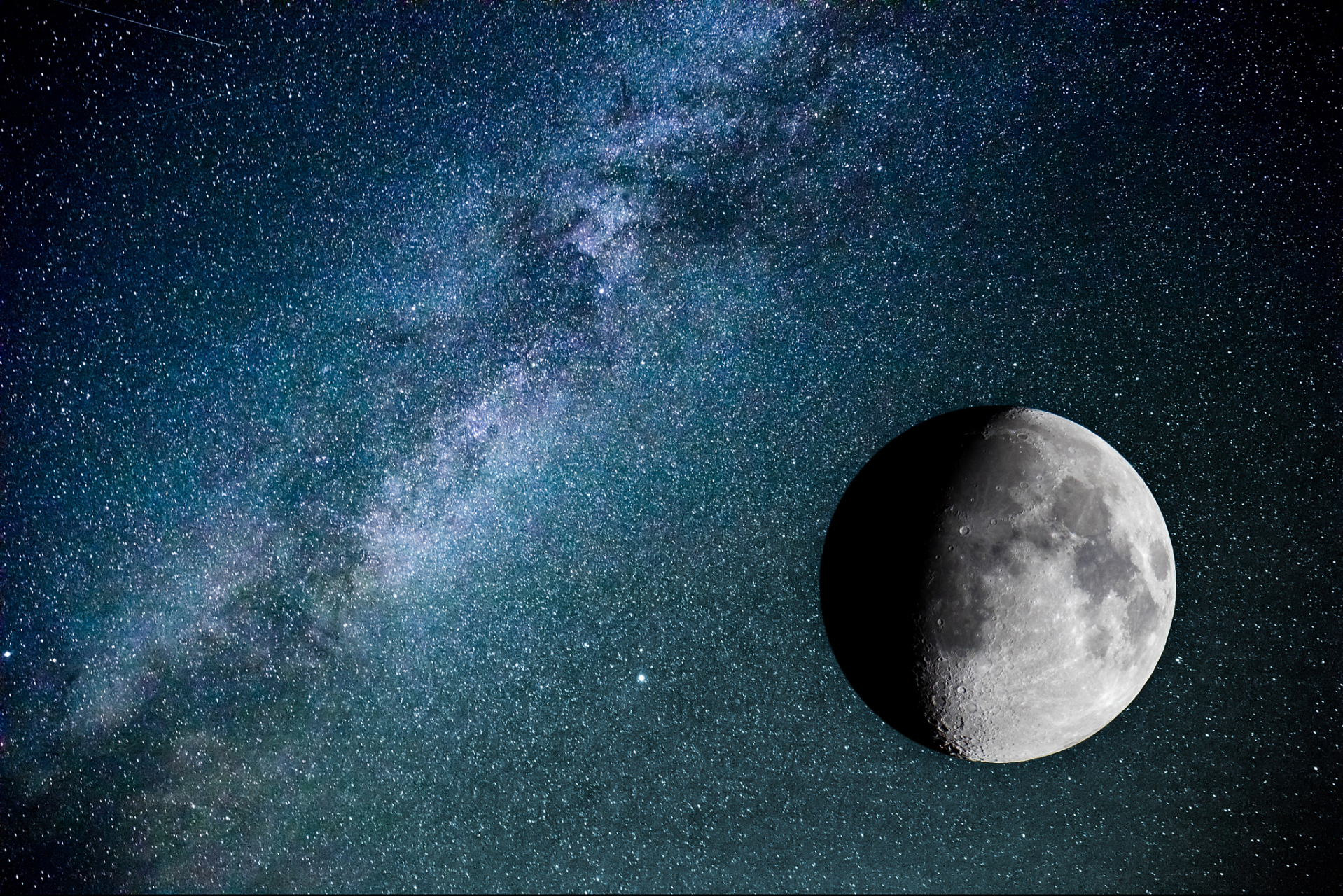 今晚,当你在夜空中抬头,会看到一个令人惊叹的天文奇观——木星合月!