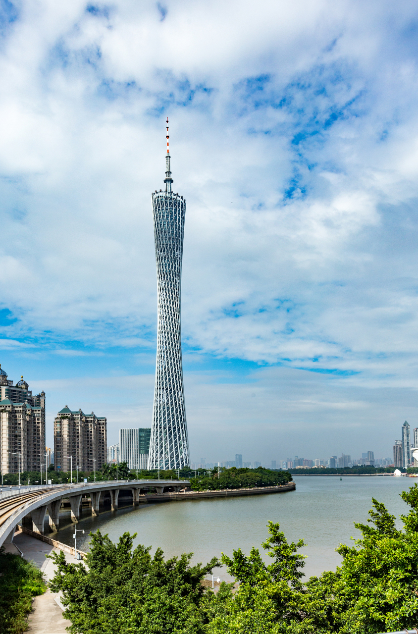 广东明珠近日公布,公司控股股东深圳市金信安投资有限公司及其一致