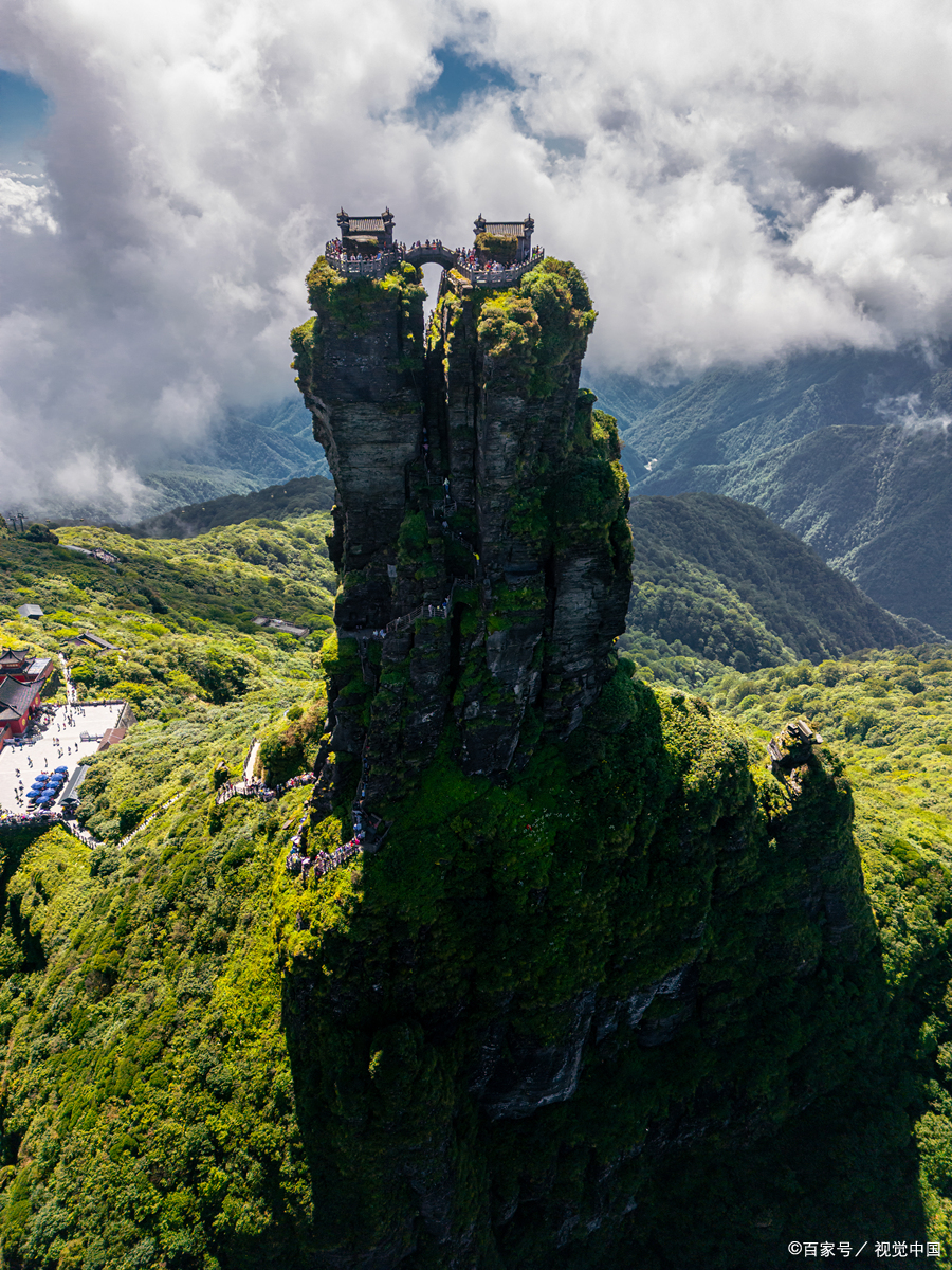 赏梵净奇峰,品贵州香辣土豆之韵