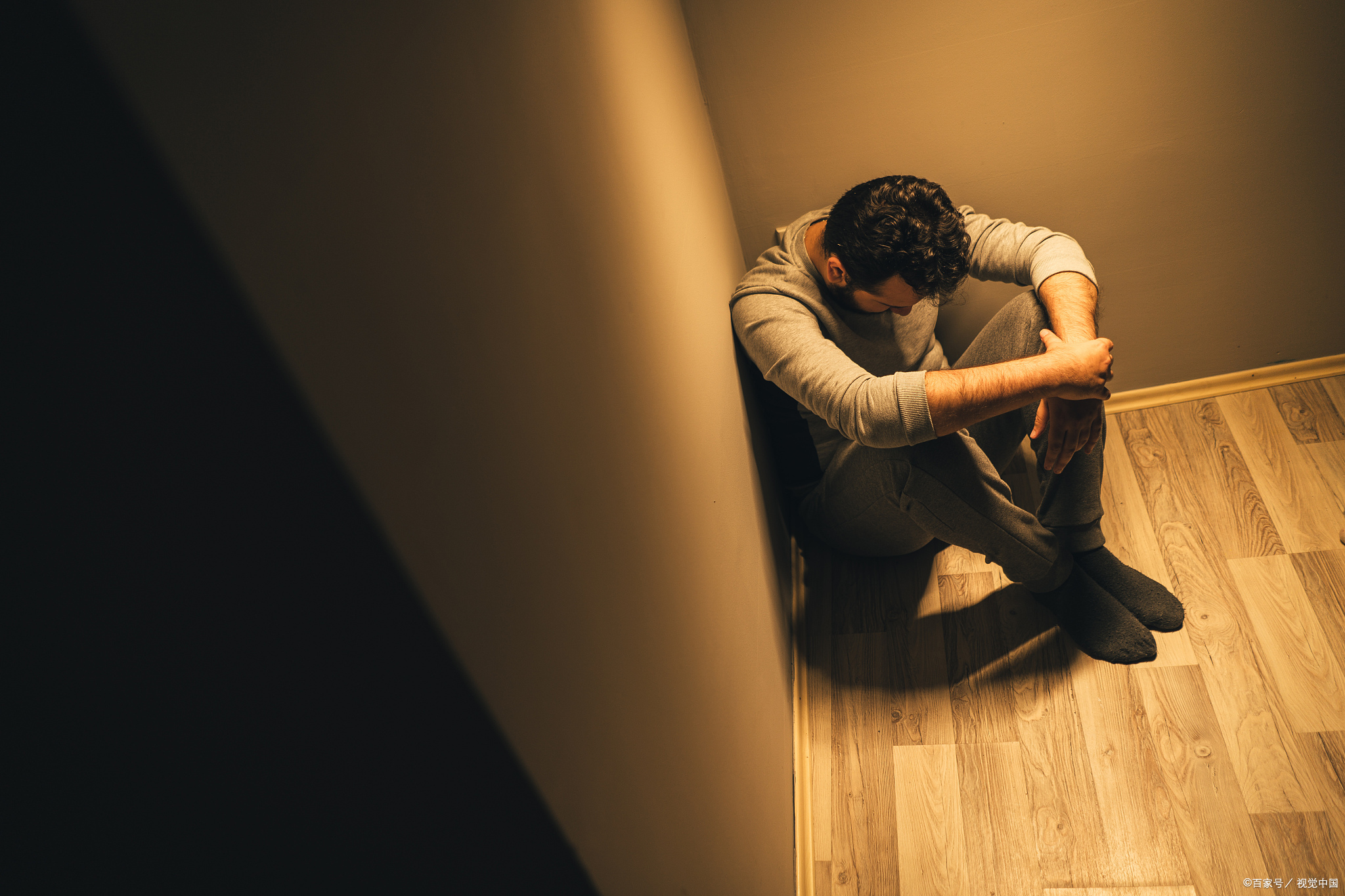 如果老公只是精神出轨要原谅吗?怎么调整心情继续好好的过日子?