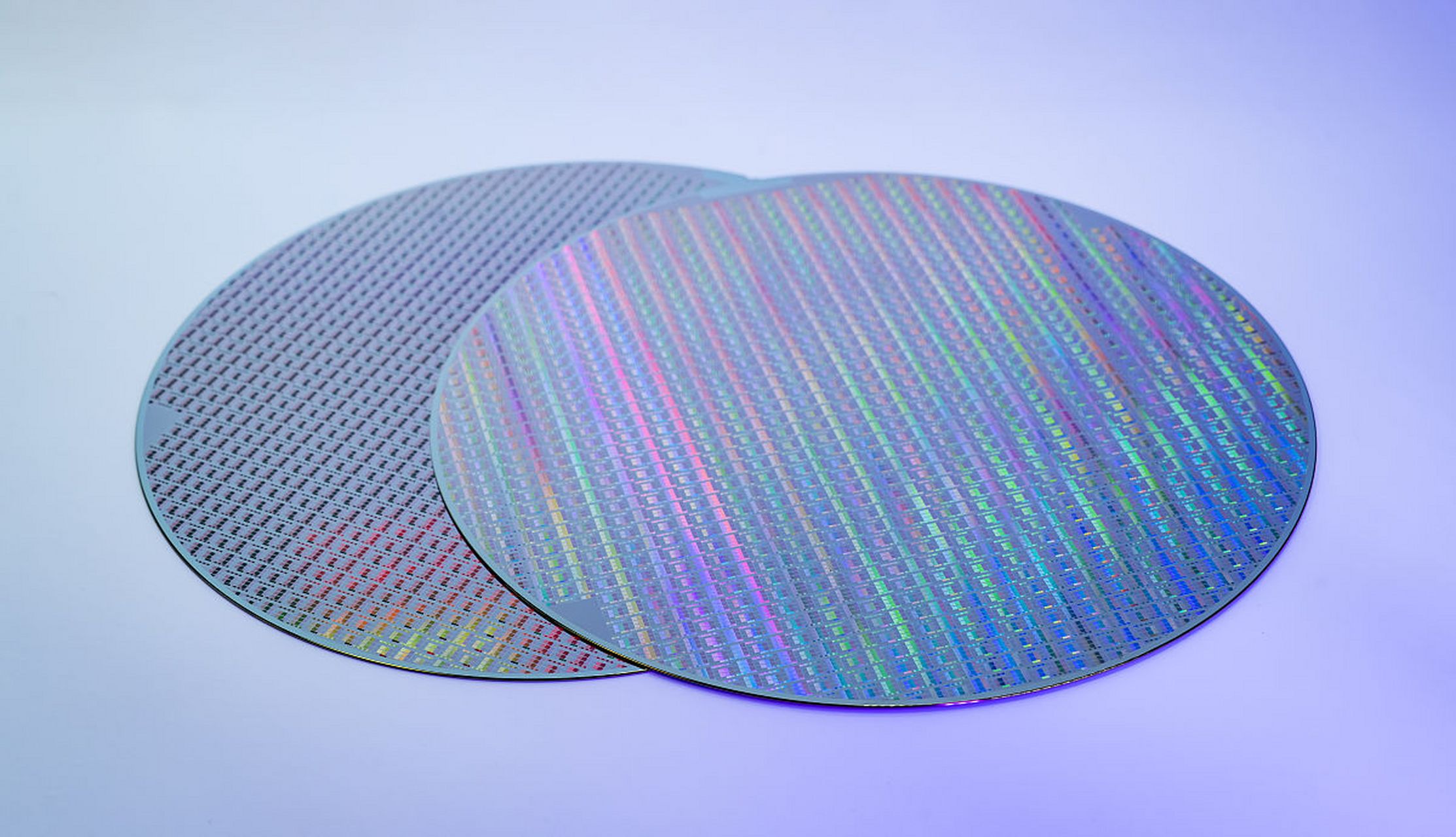 精选四大龙头 当前趋势: 提高生产效率:一体化生产可以在硅片,电池和