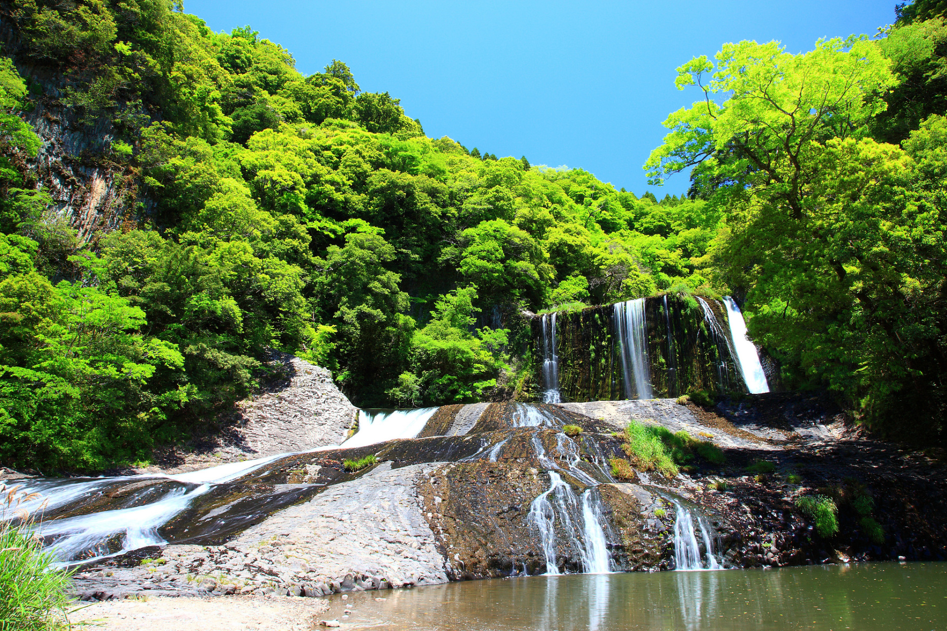 九鲤湖是国家aaaa级景区,中国祈梦文化发源地,位于福建省莆田市仙游县