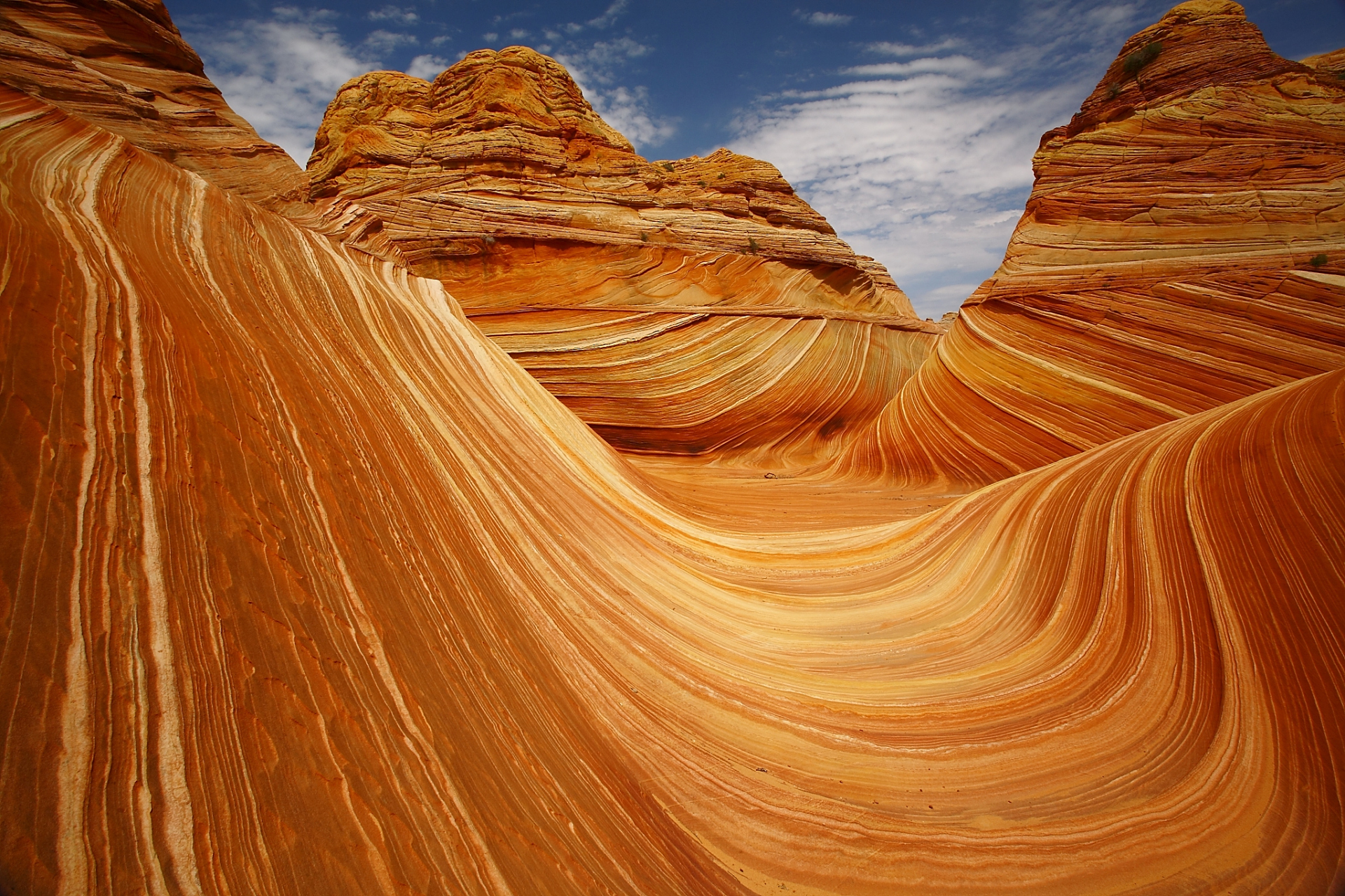 它以其奇特的岩石地貌而闻名,仿佛是大自然的一幅艺术杰作.