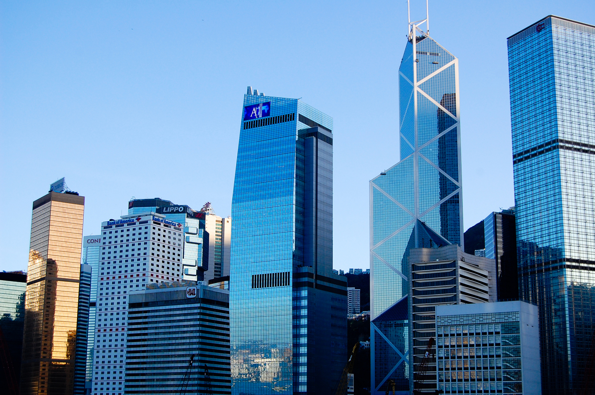 金融是国运体温计,不为欧美命令而动的世界级金融中心--香港.  01.