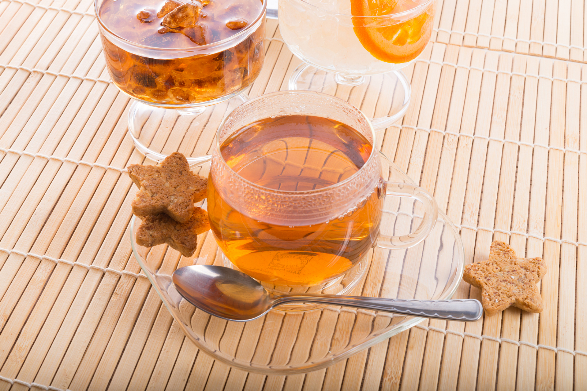 秋日养生生活好物# 石斛陈皮养生茶,材料:石斛干草15克, 陈皮干10克
